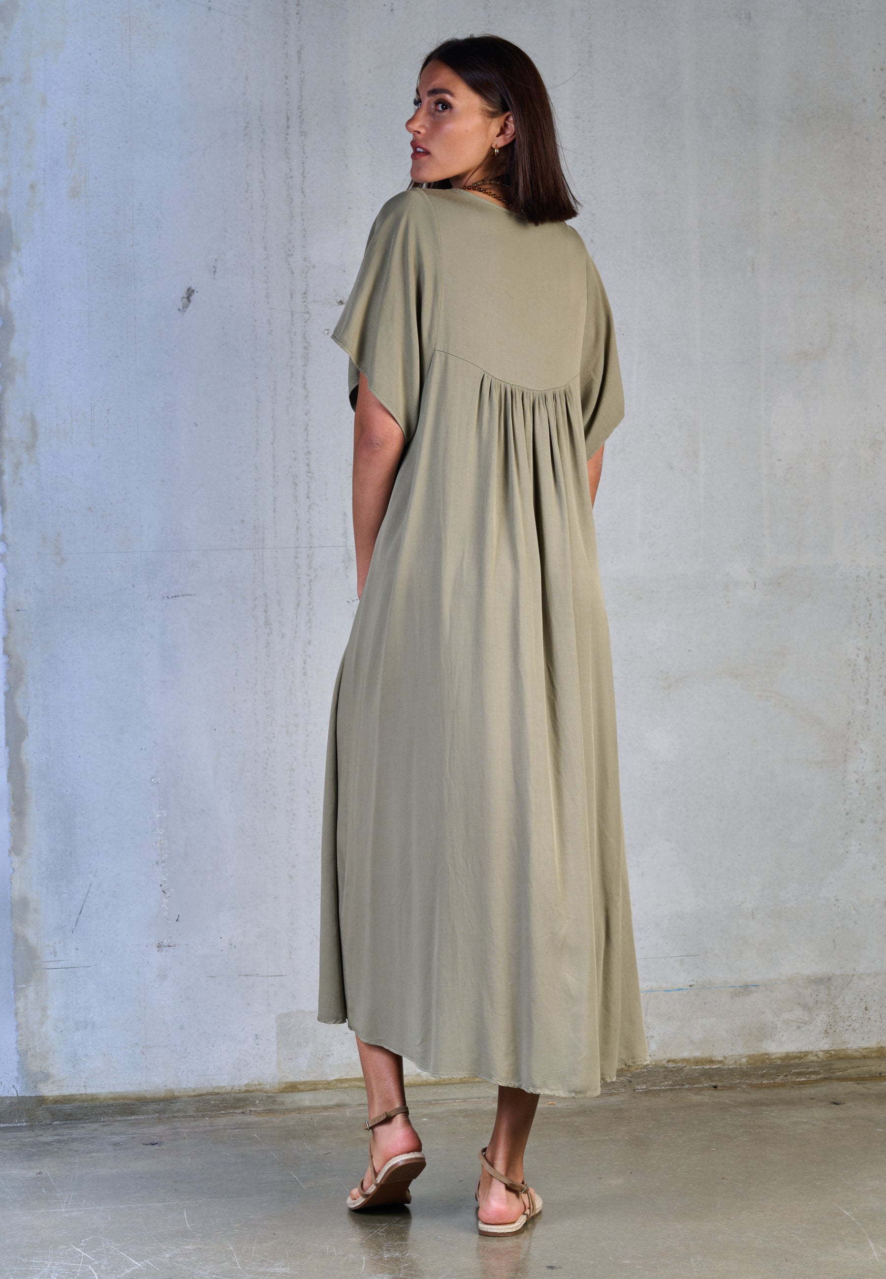 SOFT LINE DRESS