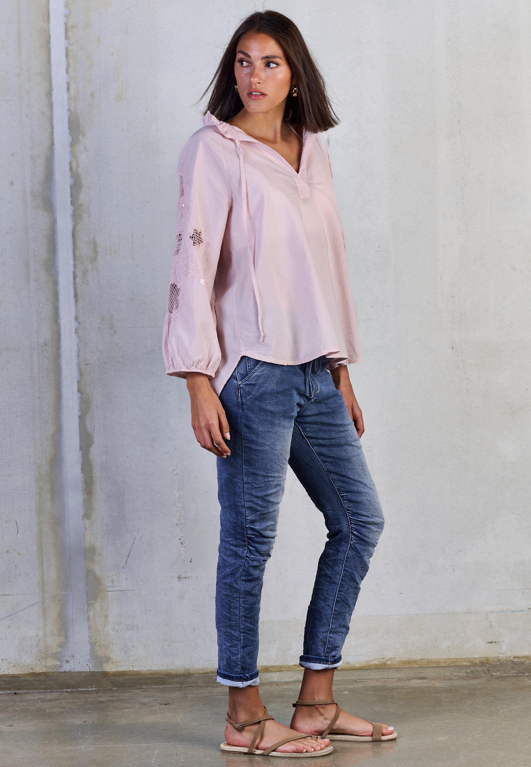 LUNA LACE BLUSE