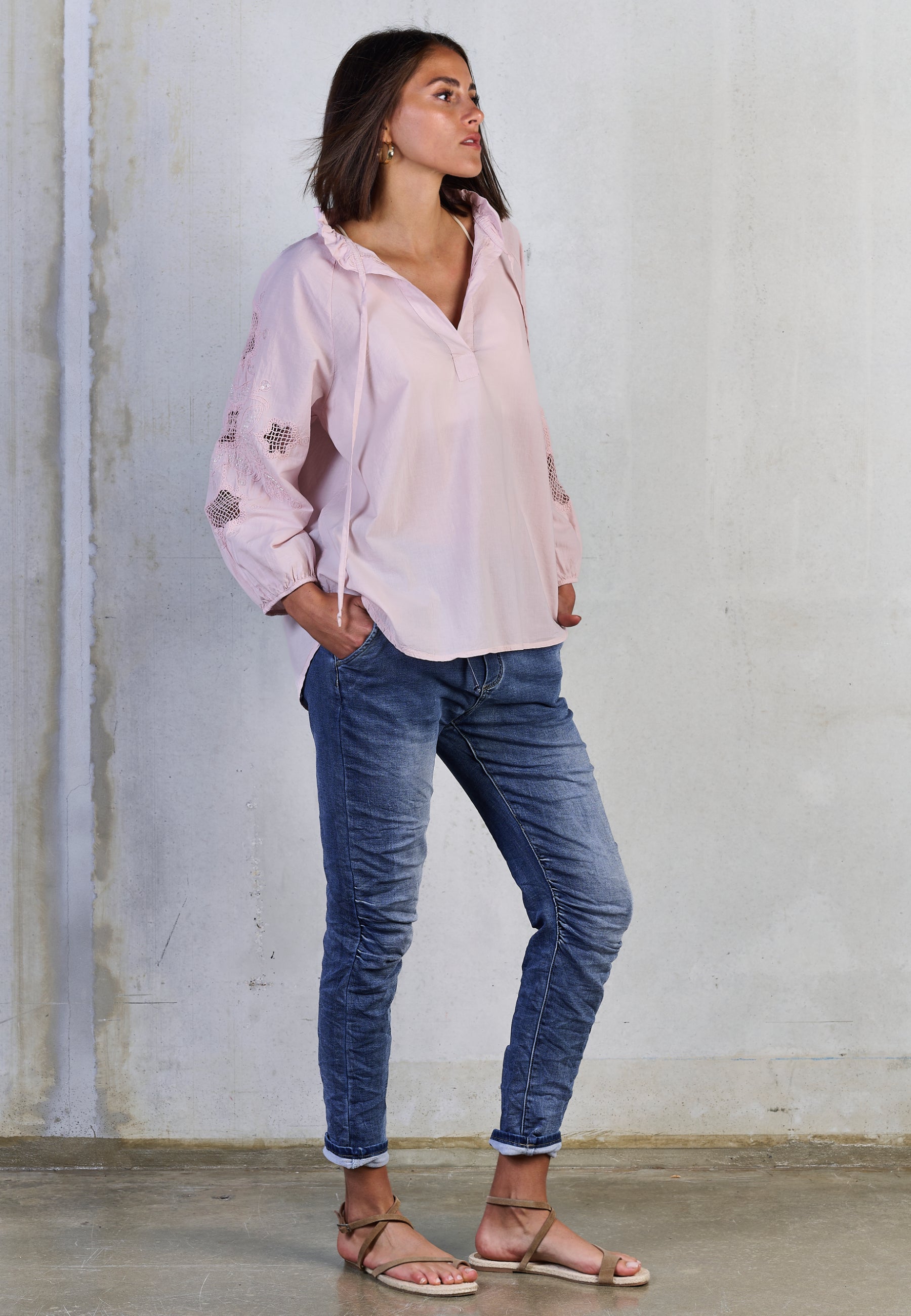 LUNA LACE BLUSE
