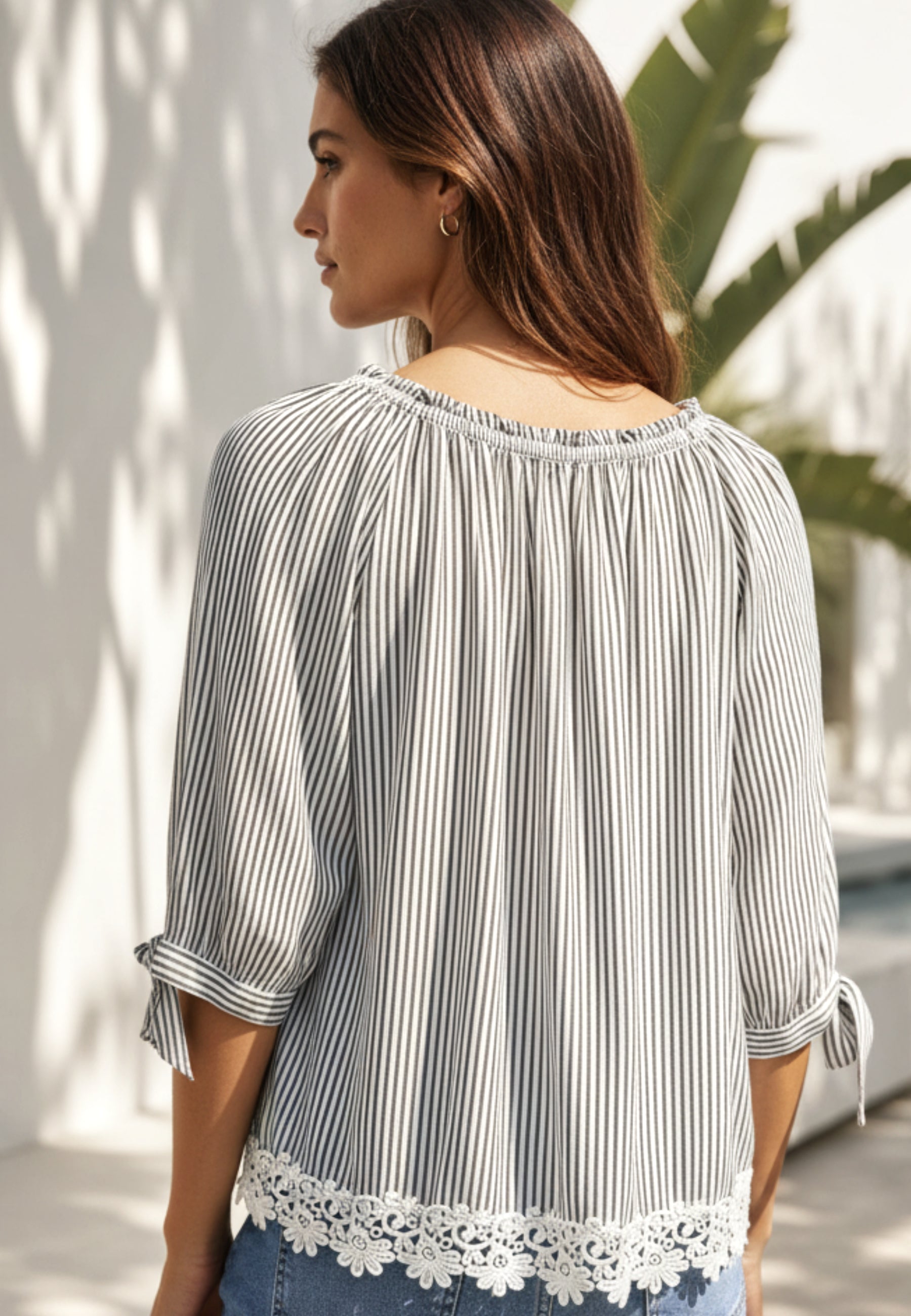 Bluse NEW ROMANCE aus Viskose mit Spitze