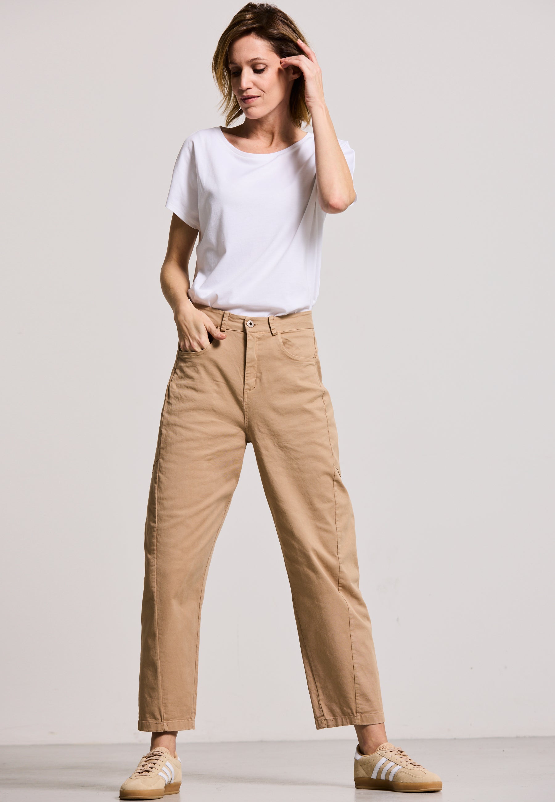 BARREL LEG PANTS
