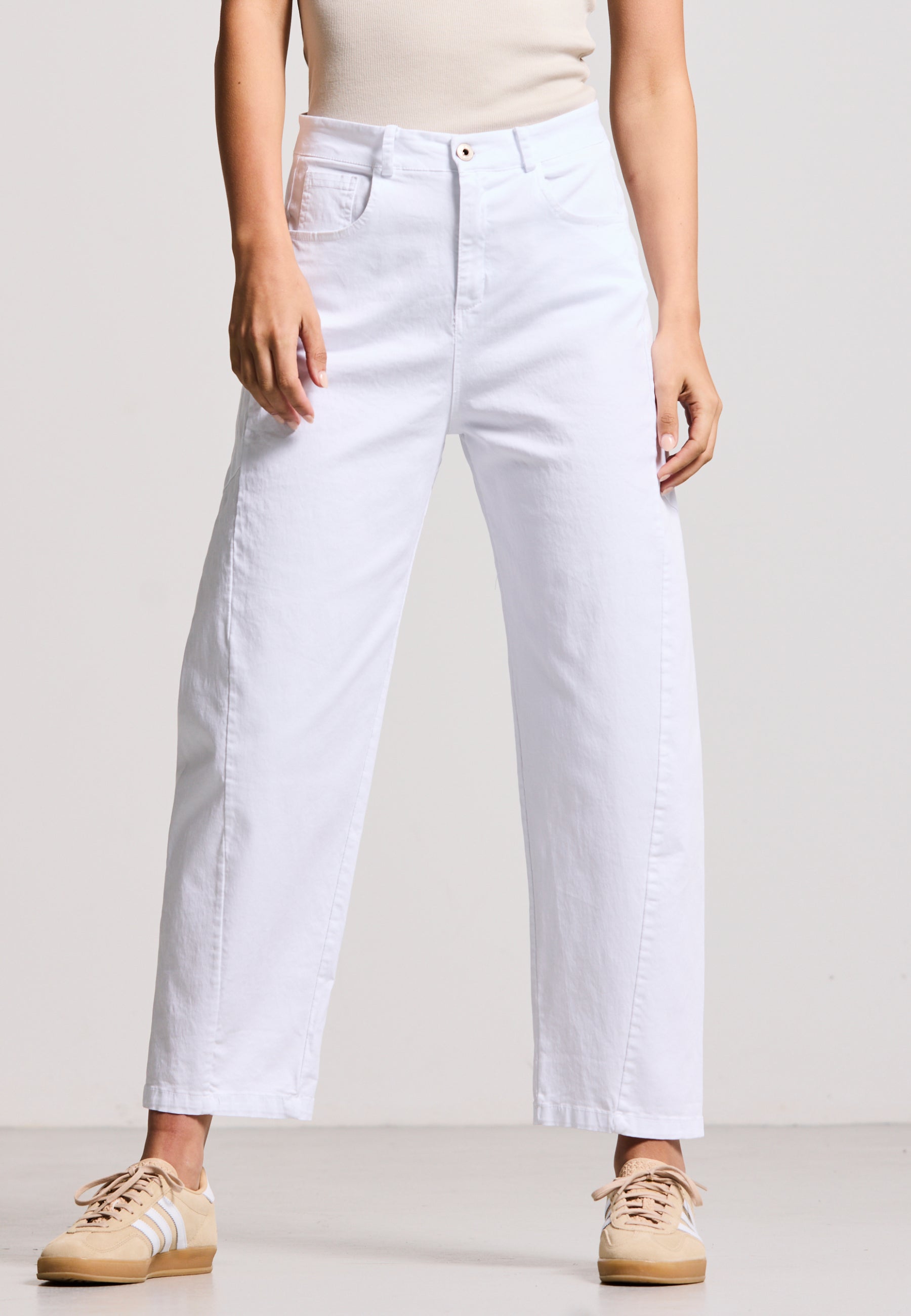 BARREL LEG PANTS