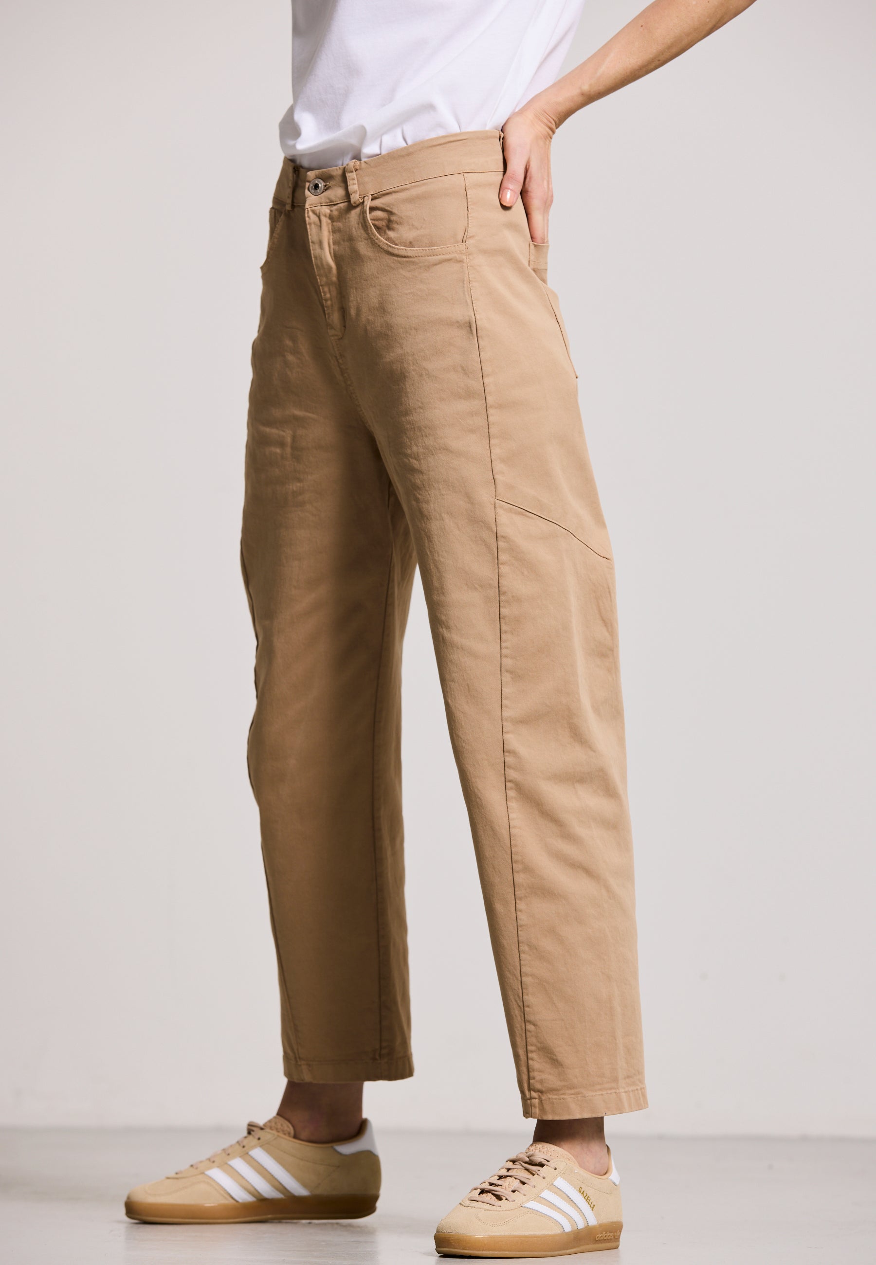 BARREL LEG PANTS