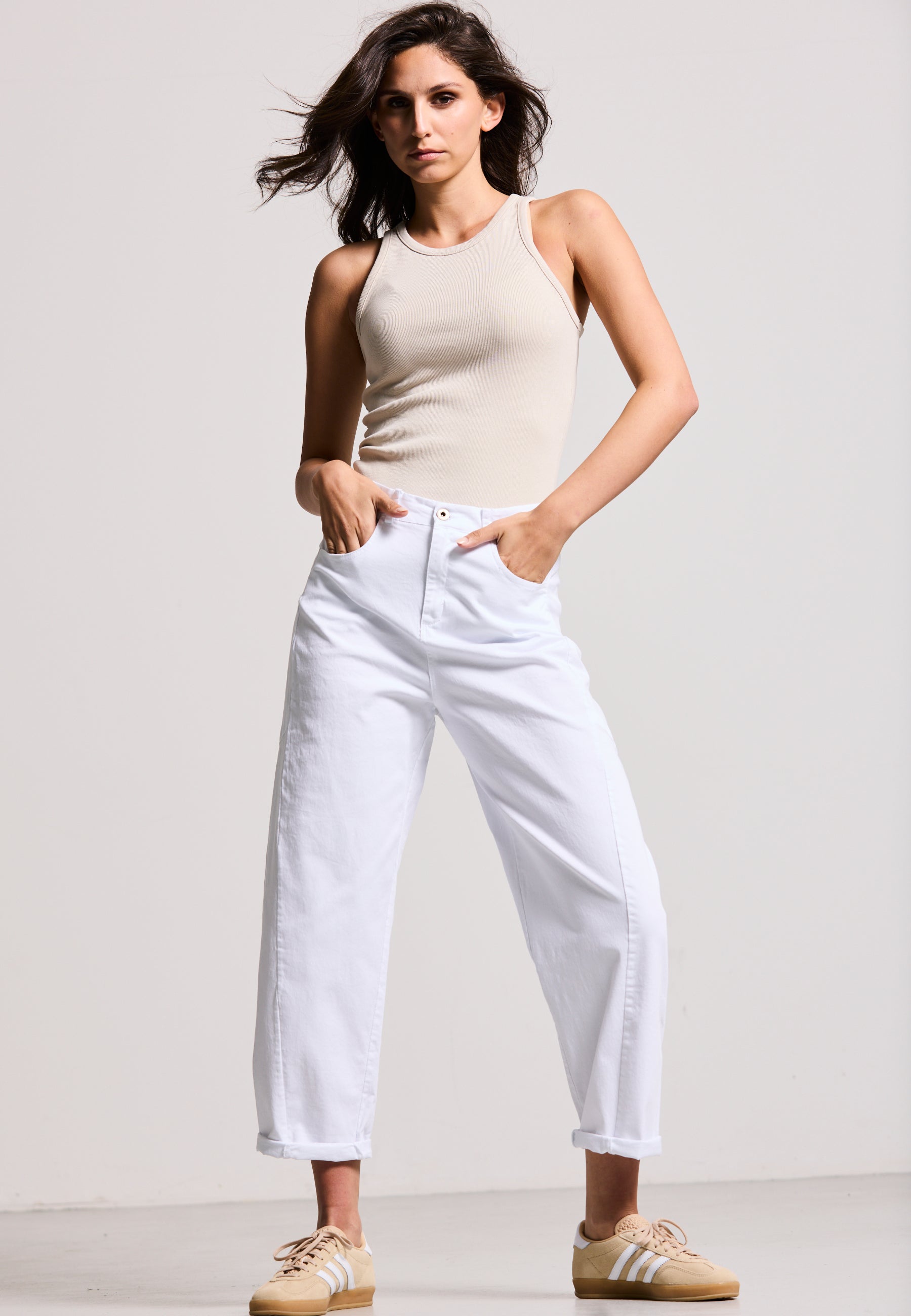 BARREL LEG PANTS