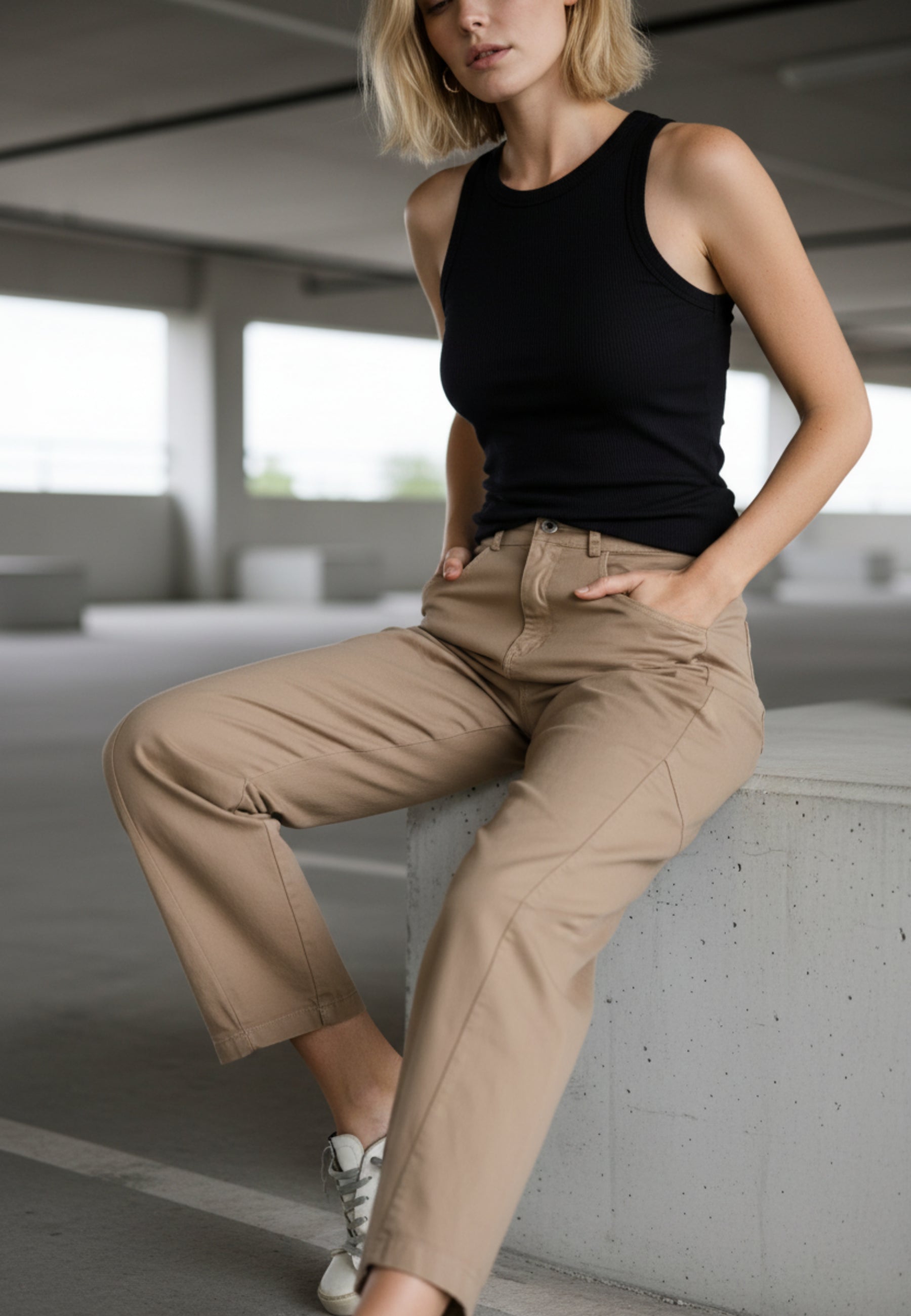 BARREL LEG PANTS