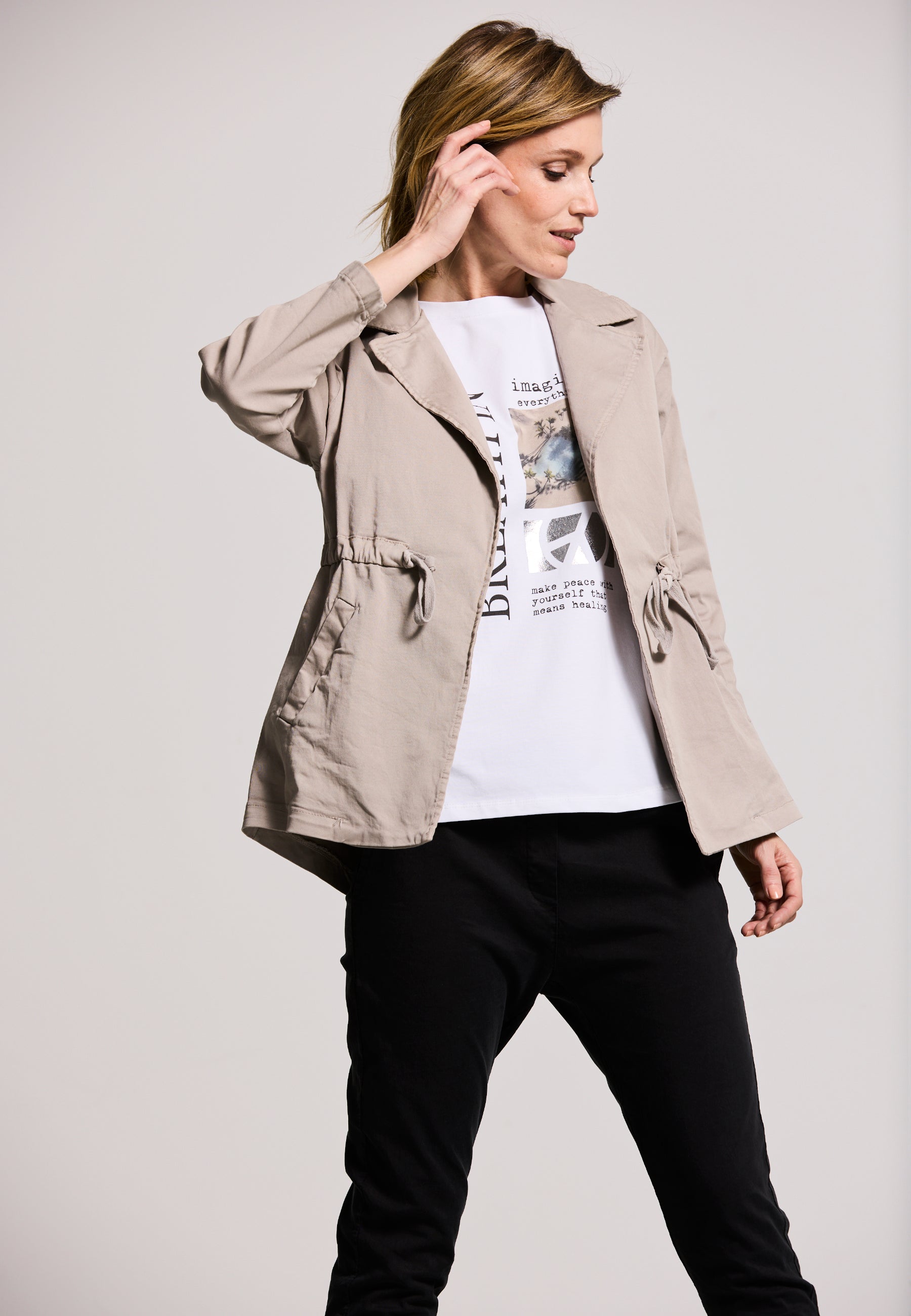 URBAN BREEZE JACKET