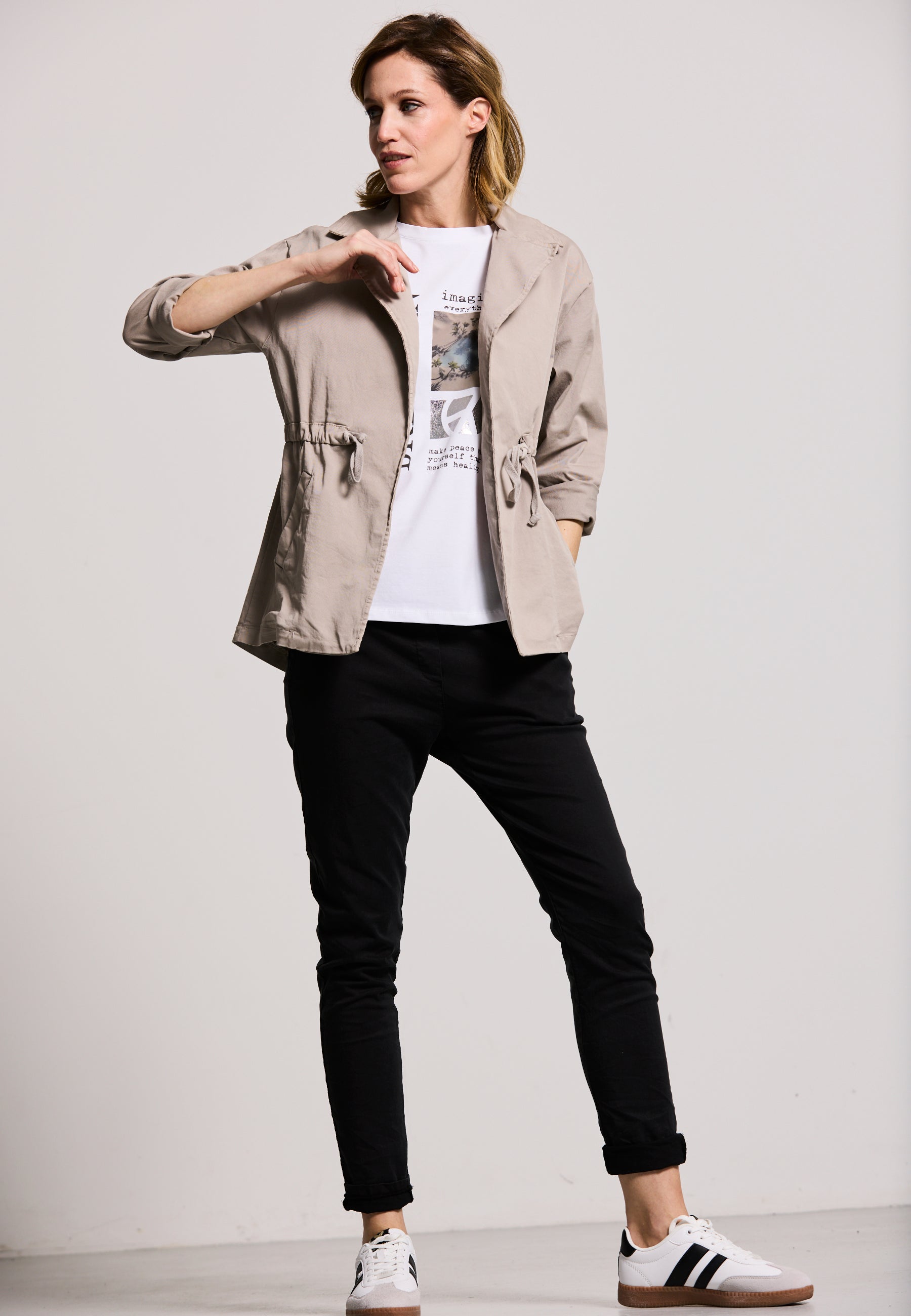 URBAN BREEZE JACKET