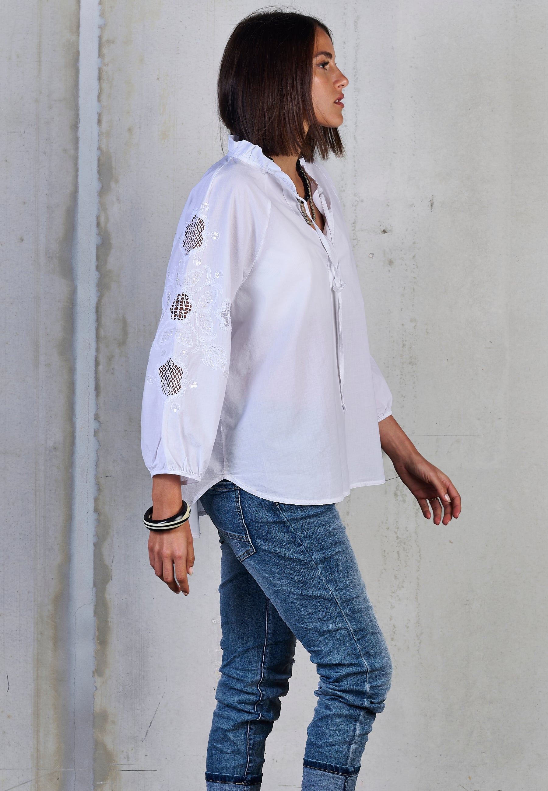 LUNA LACE BLOUSE