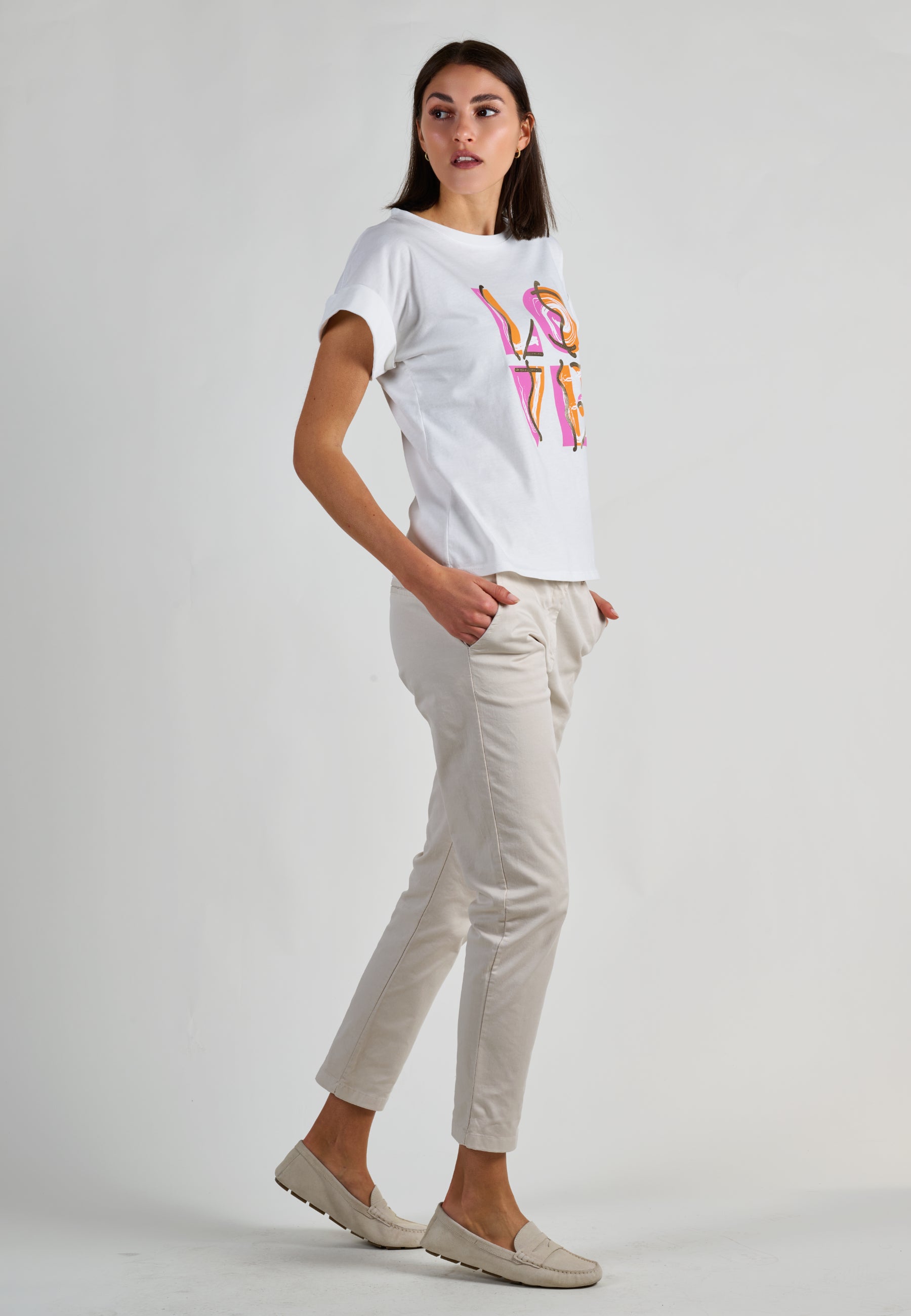 T-SHIRT LOVE IT