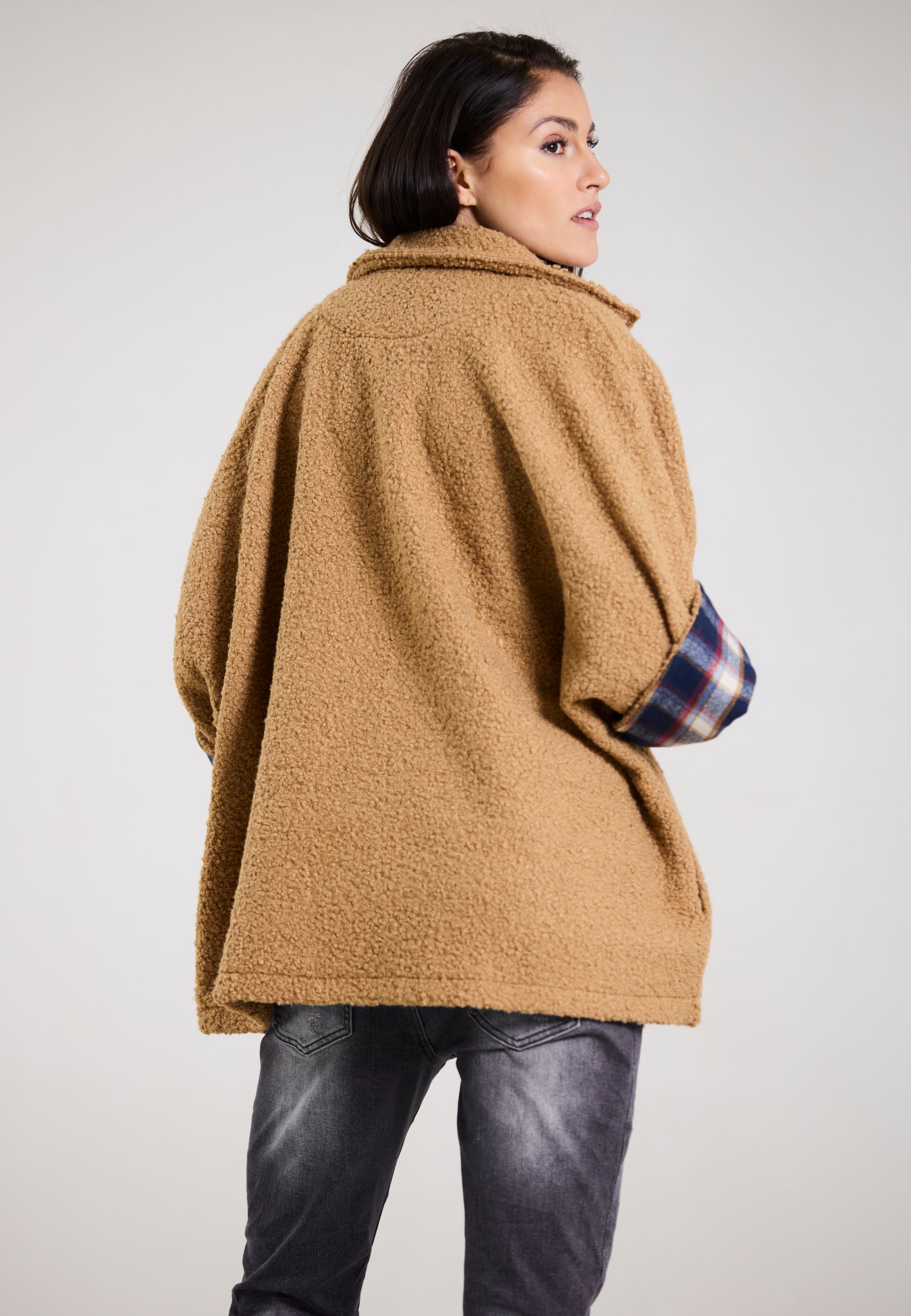 BOUCLÉJACKE CITY MOOD