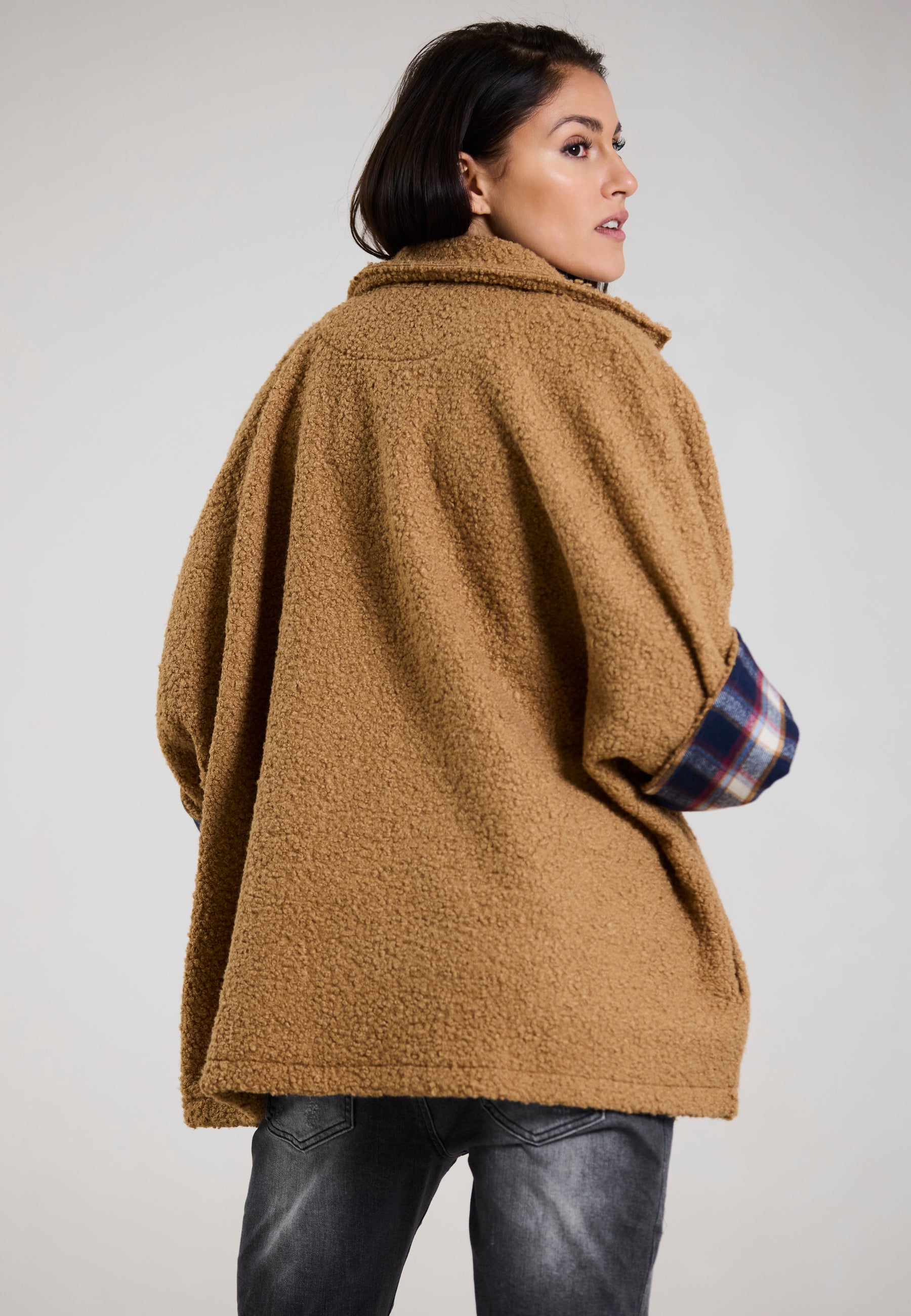 BOUCLÉJACKE CITY MOOD