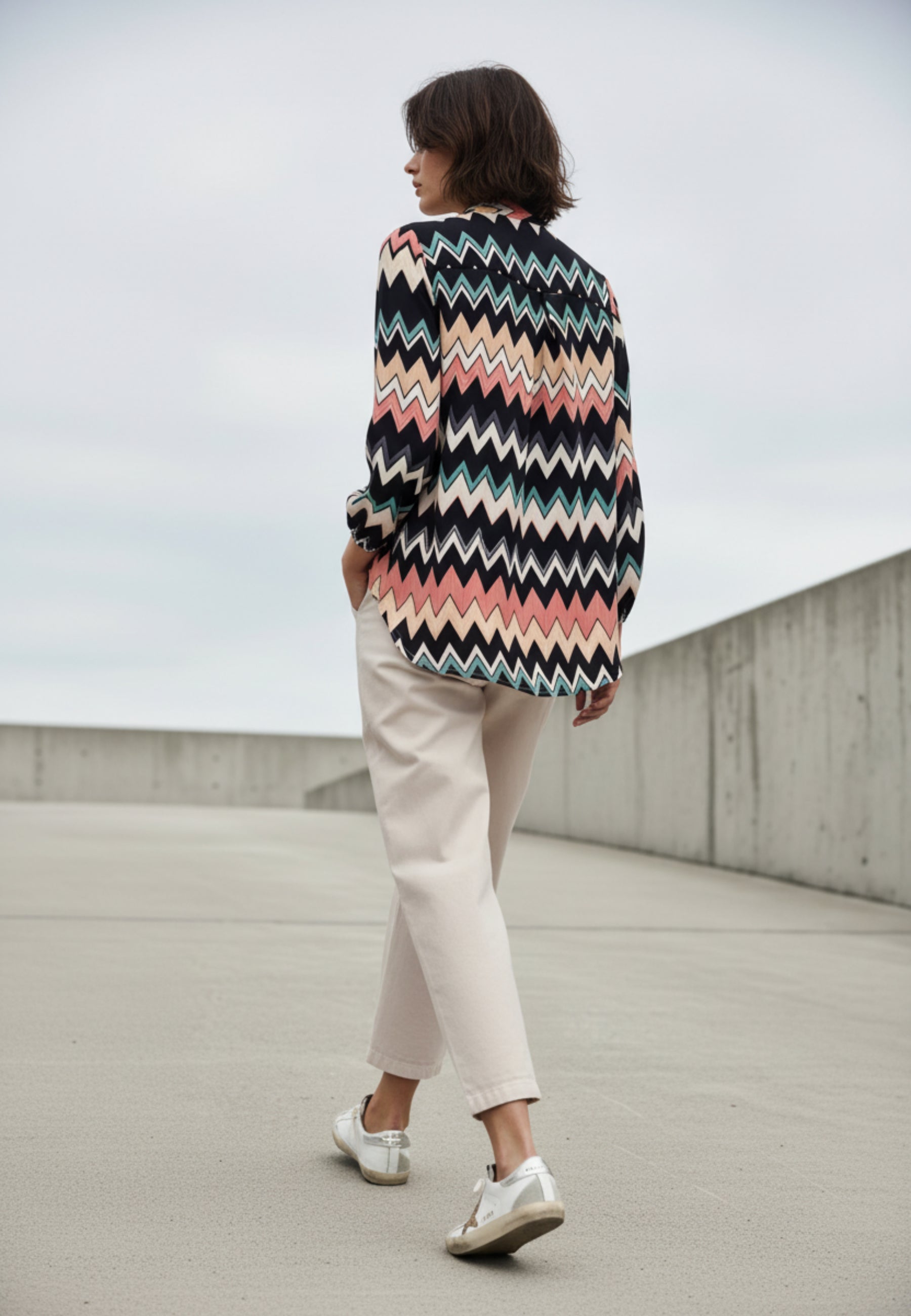 BLUSE MODERN WAVE