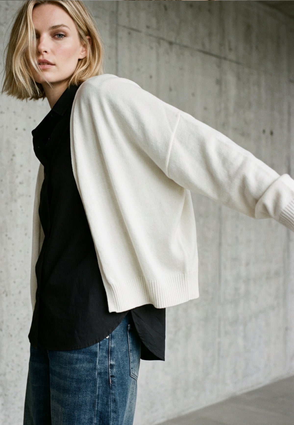 Strickjacke MODERN LAYER aus Viskose-Mix