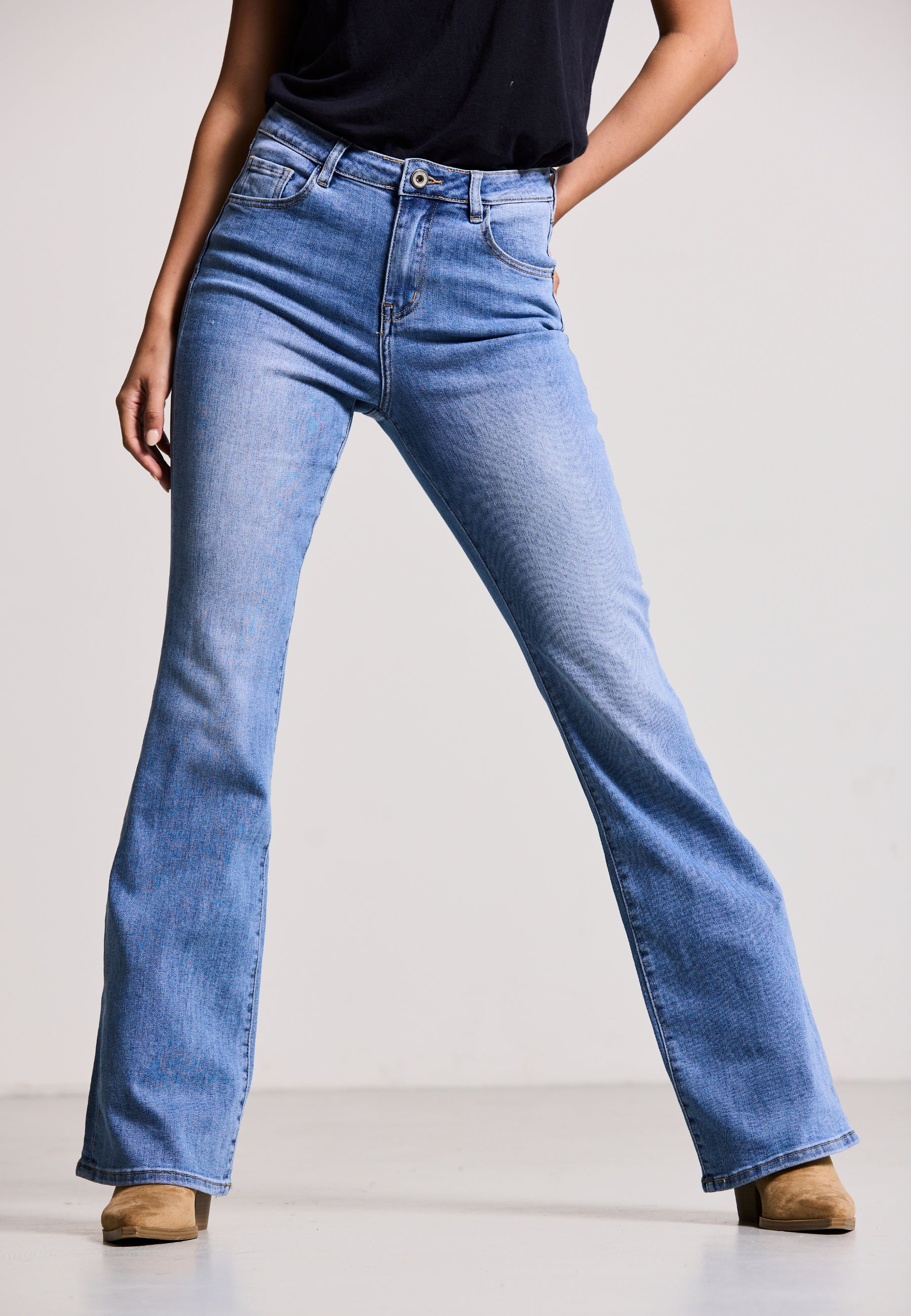 RETRO GROOVE JEANS