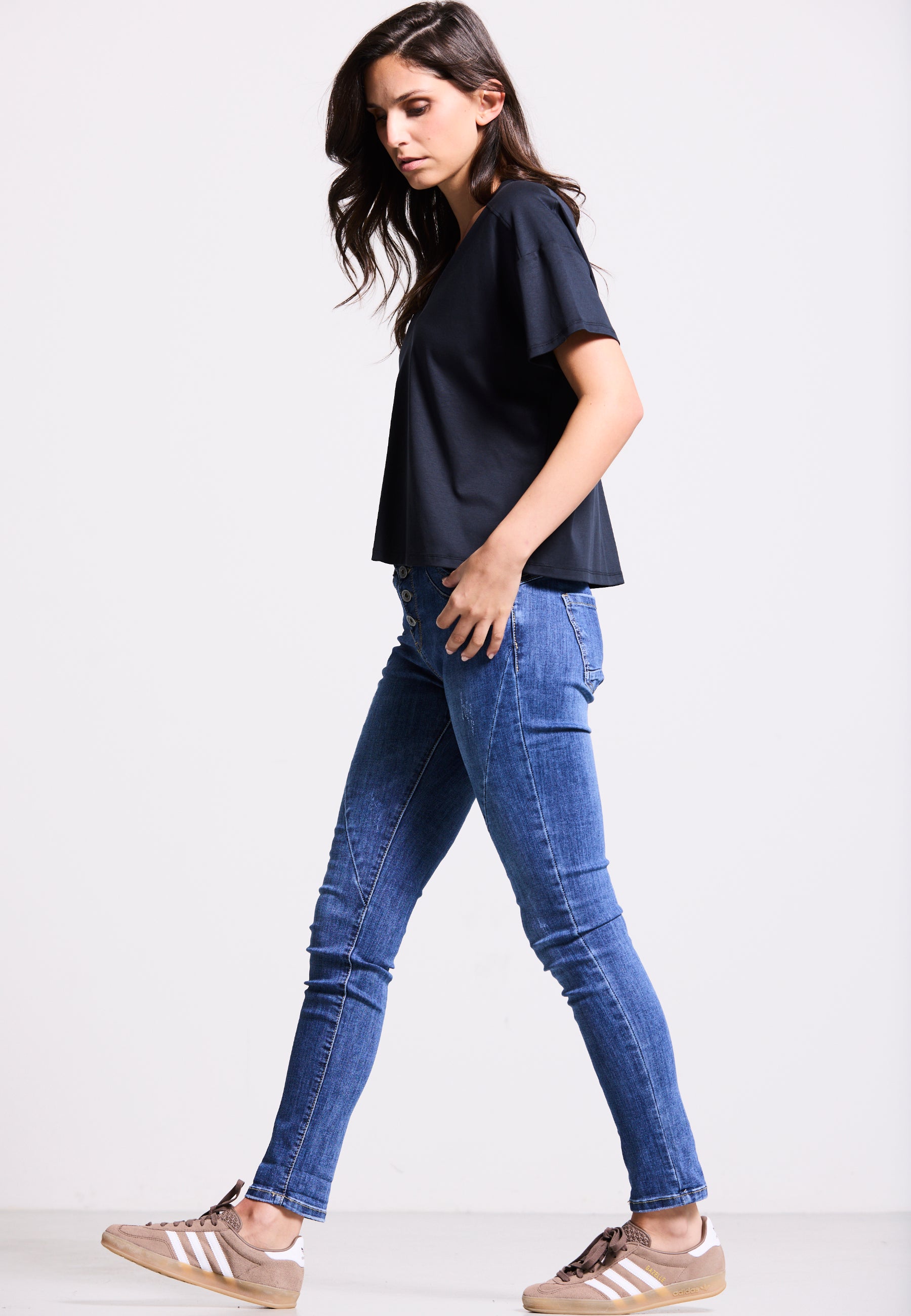 STREET STYLE JEANS