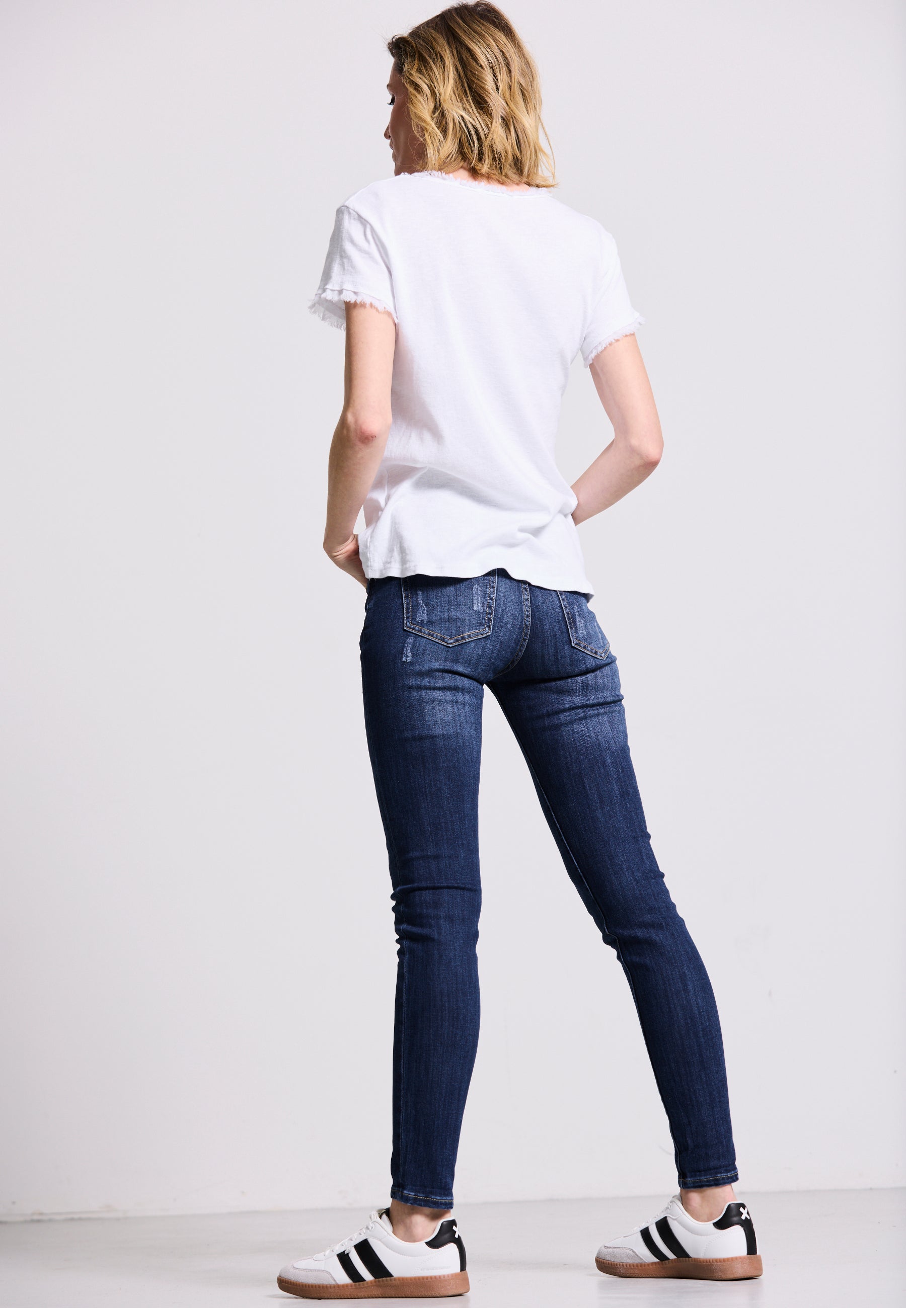 CLASSIC COOL JEANS