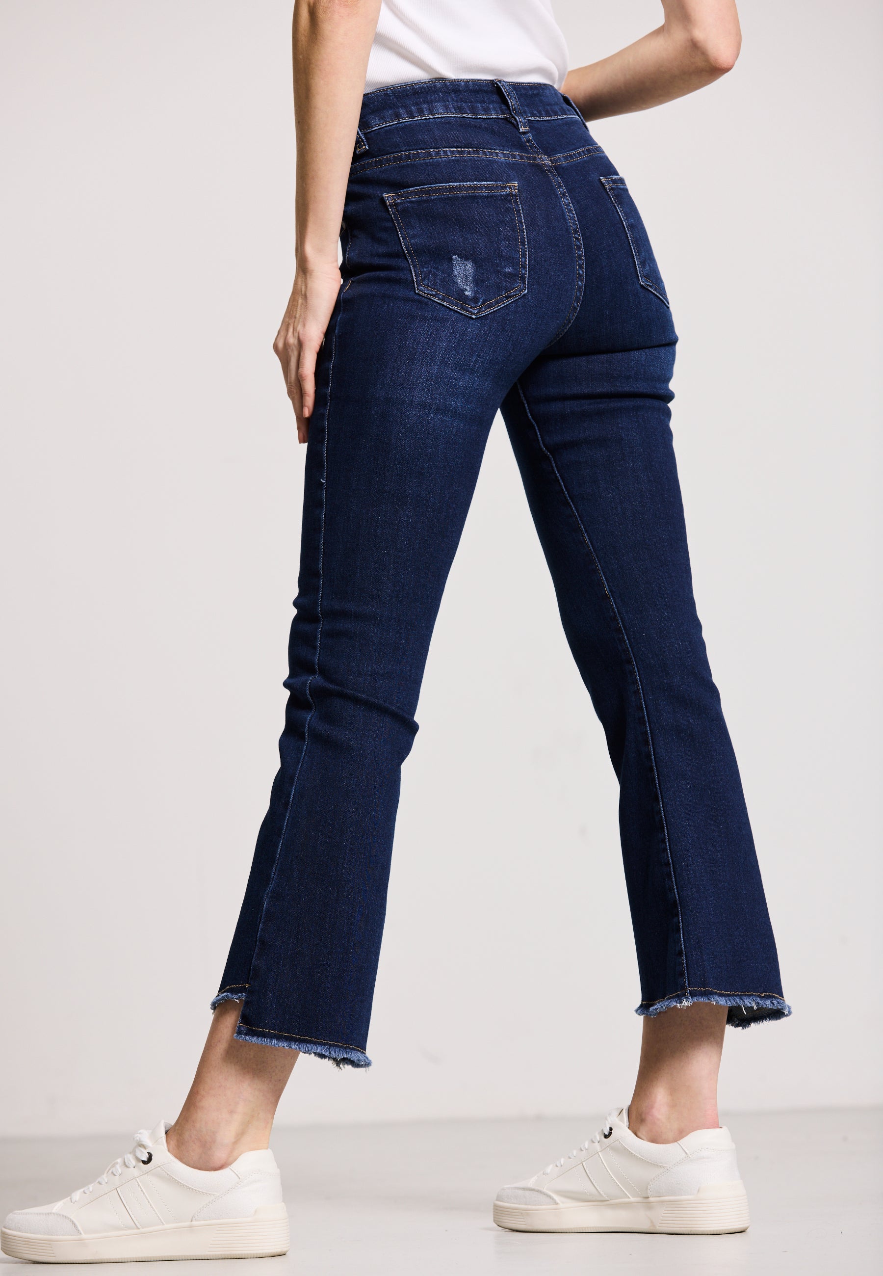 REBEL FIT JEANS