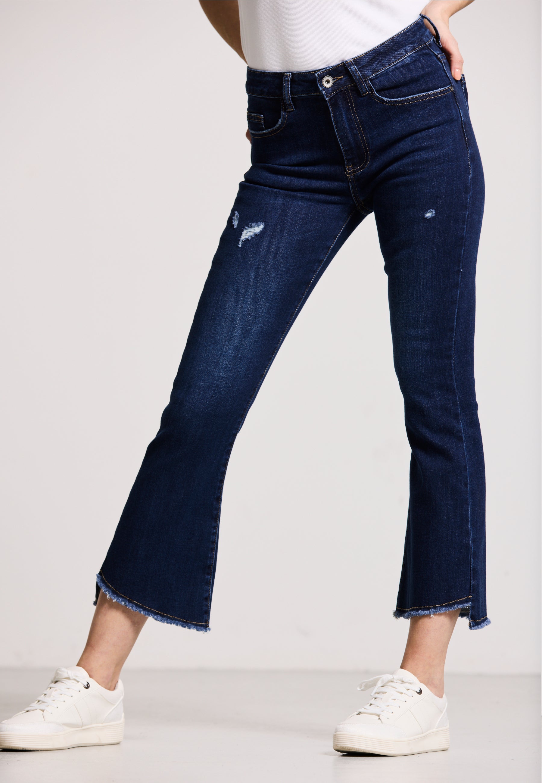 REBEL FIT JEANS