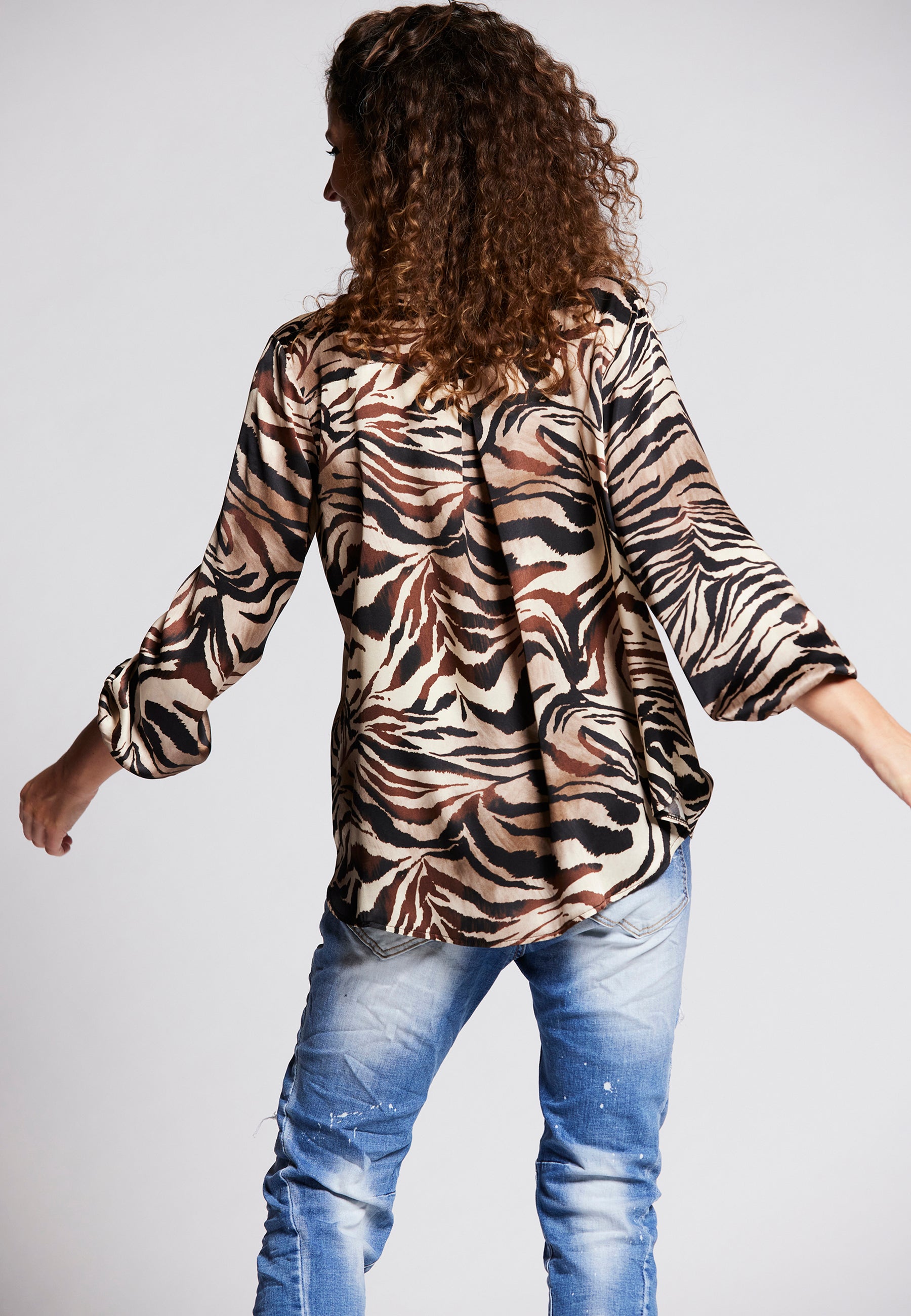 WILD REBEL BLUSE