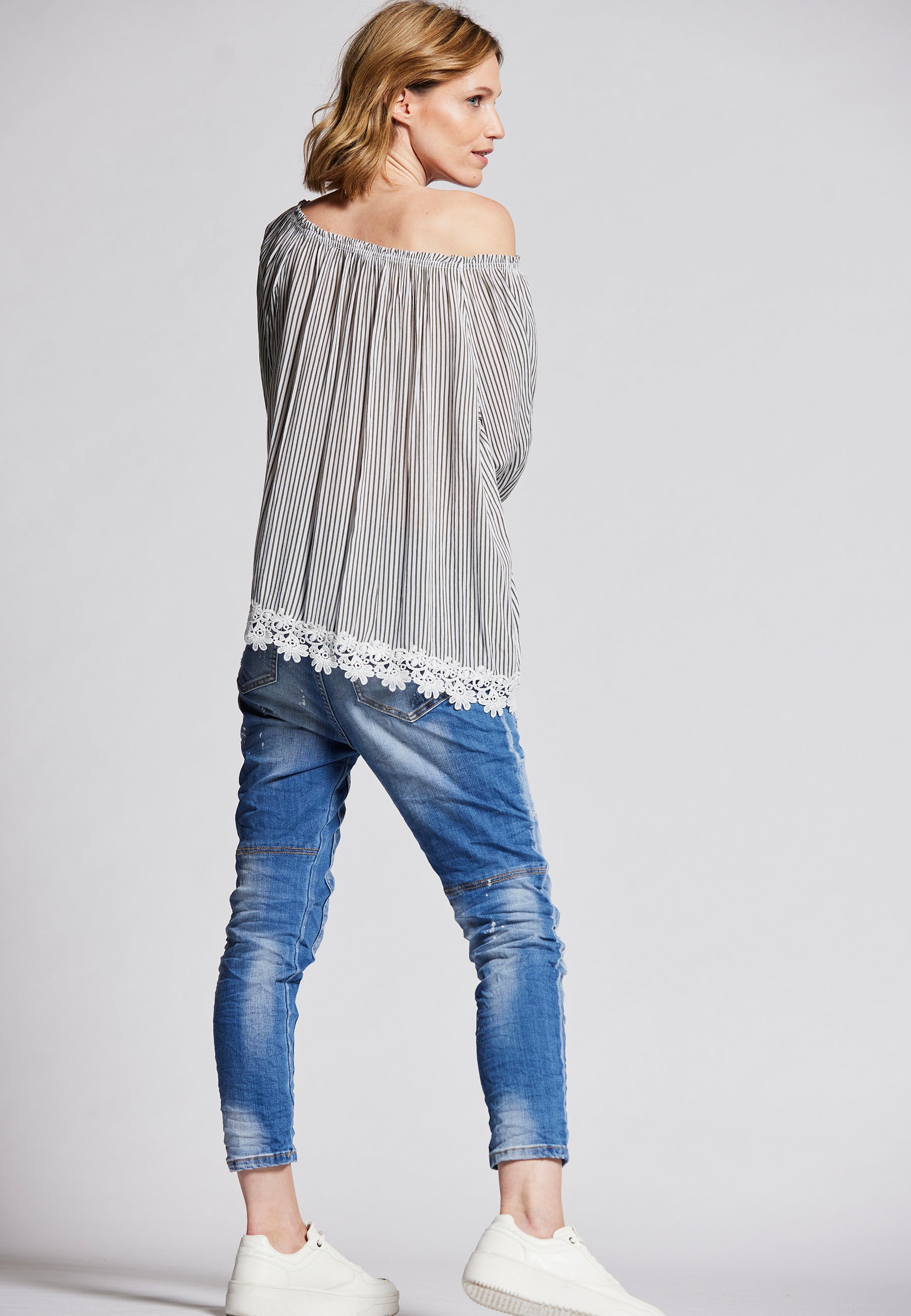 CARMENBLUSE NEW ROMANCE