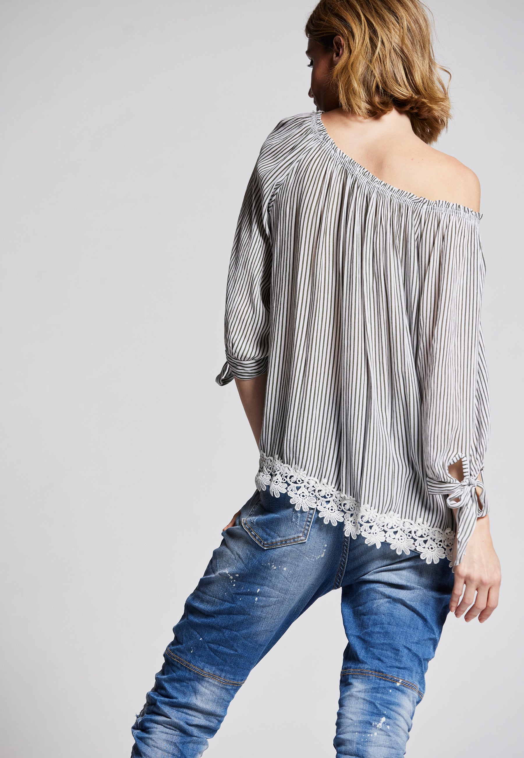 CARMENBLUSE NEW ROMANCE
