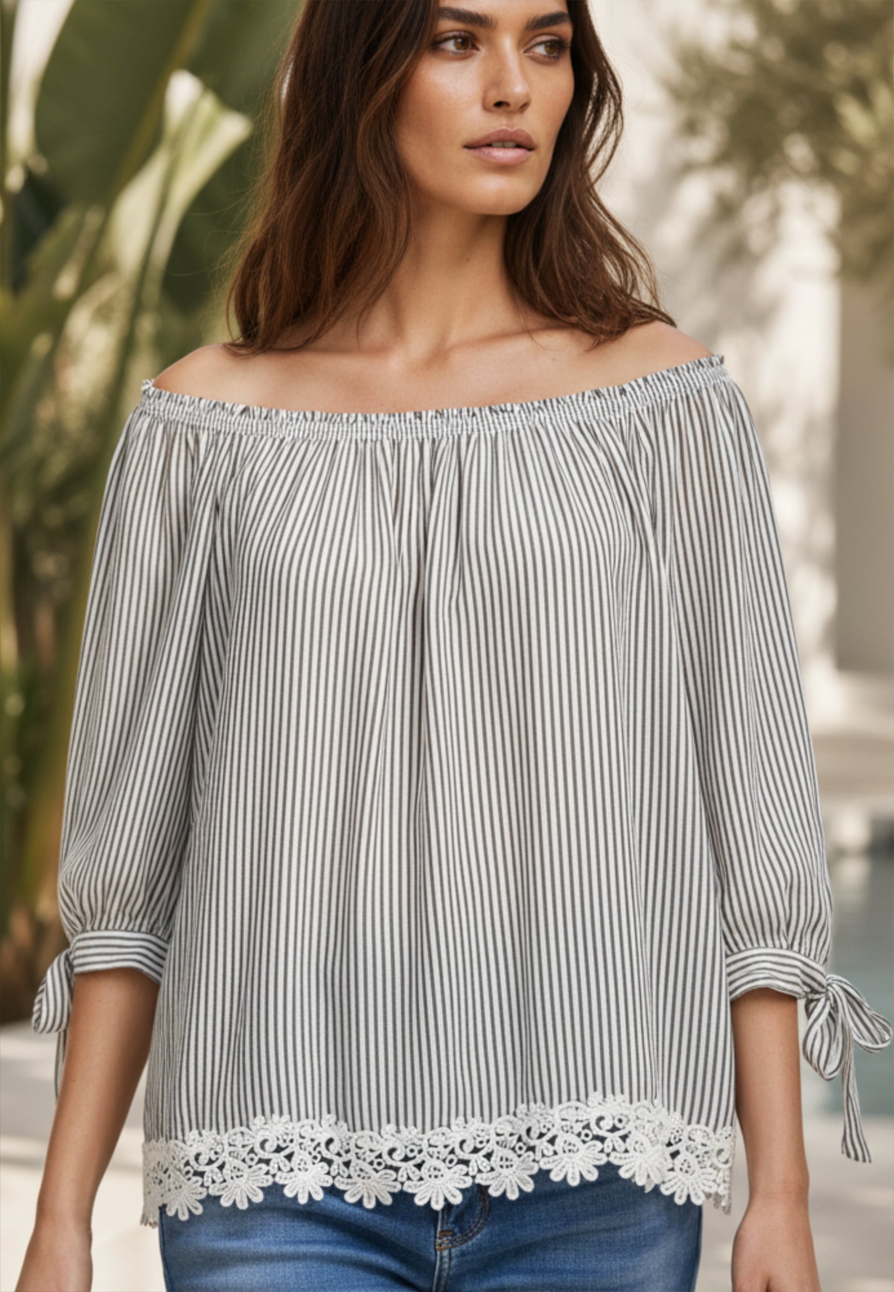 Bluse NEW ROMANCE aus Viskose mit Spitze