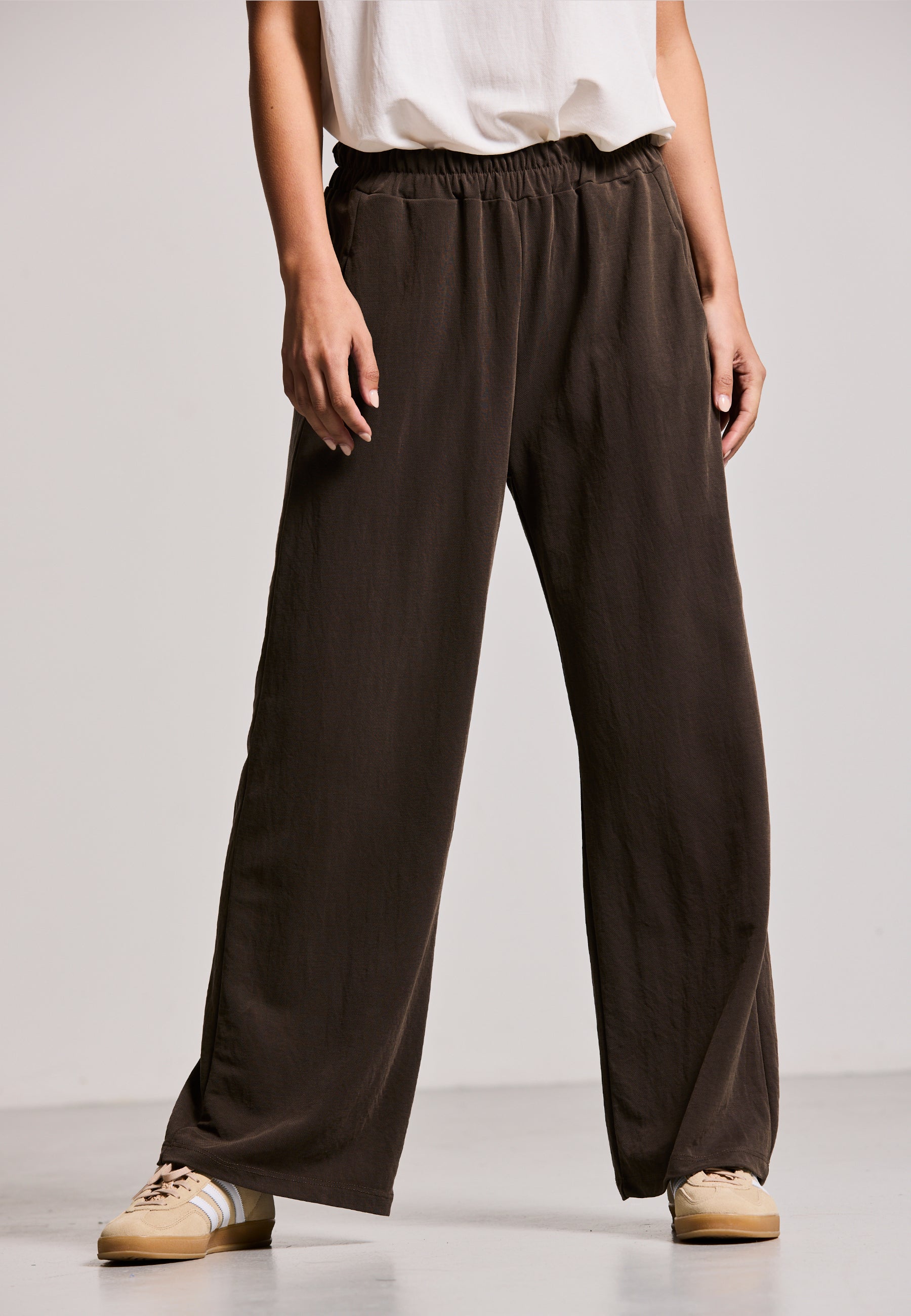 WIDE LEG PANTS EASE