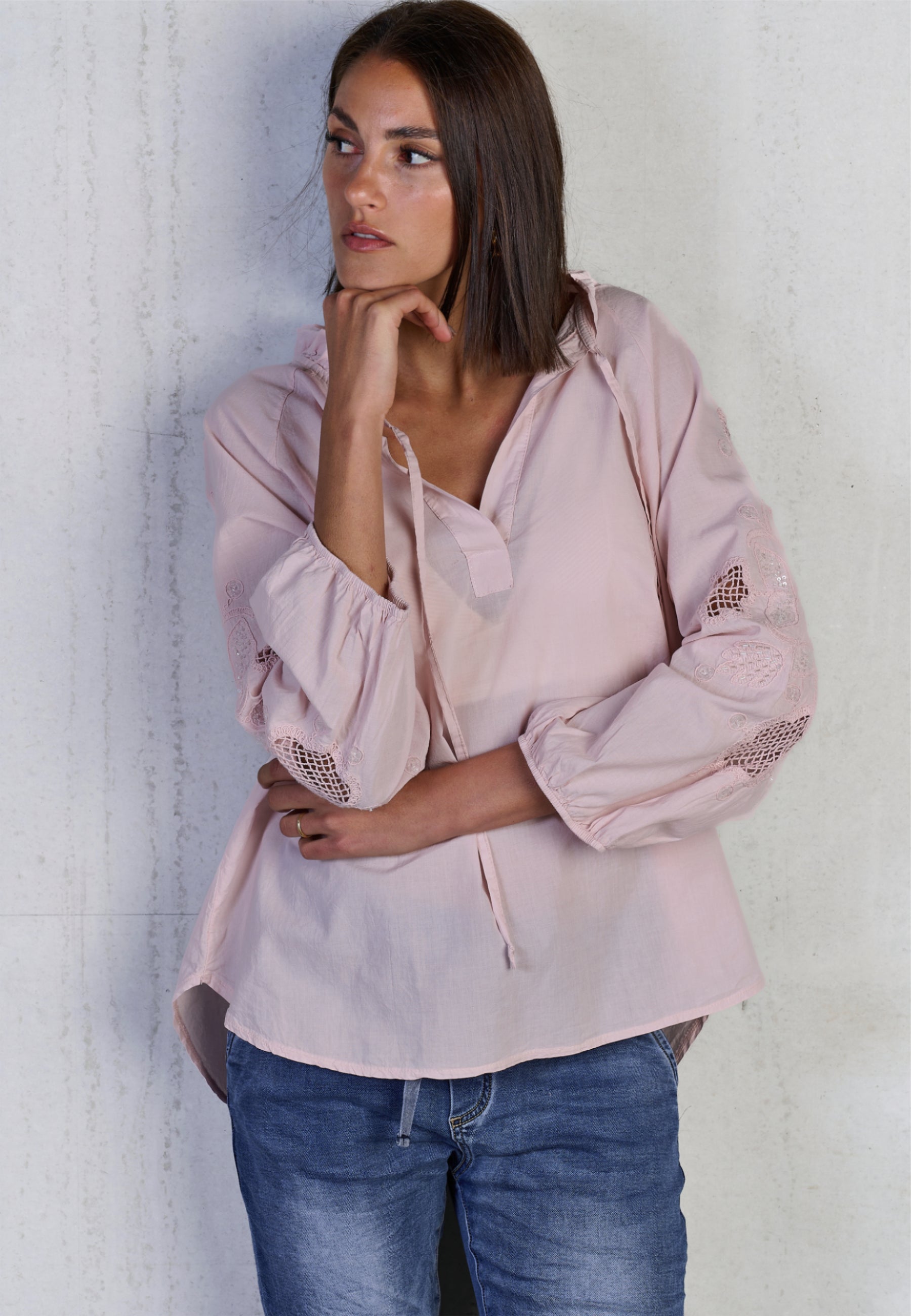 LUNA LACE BLUSE