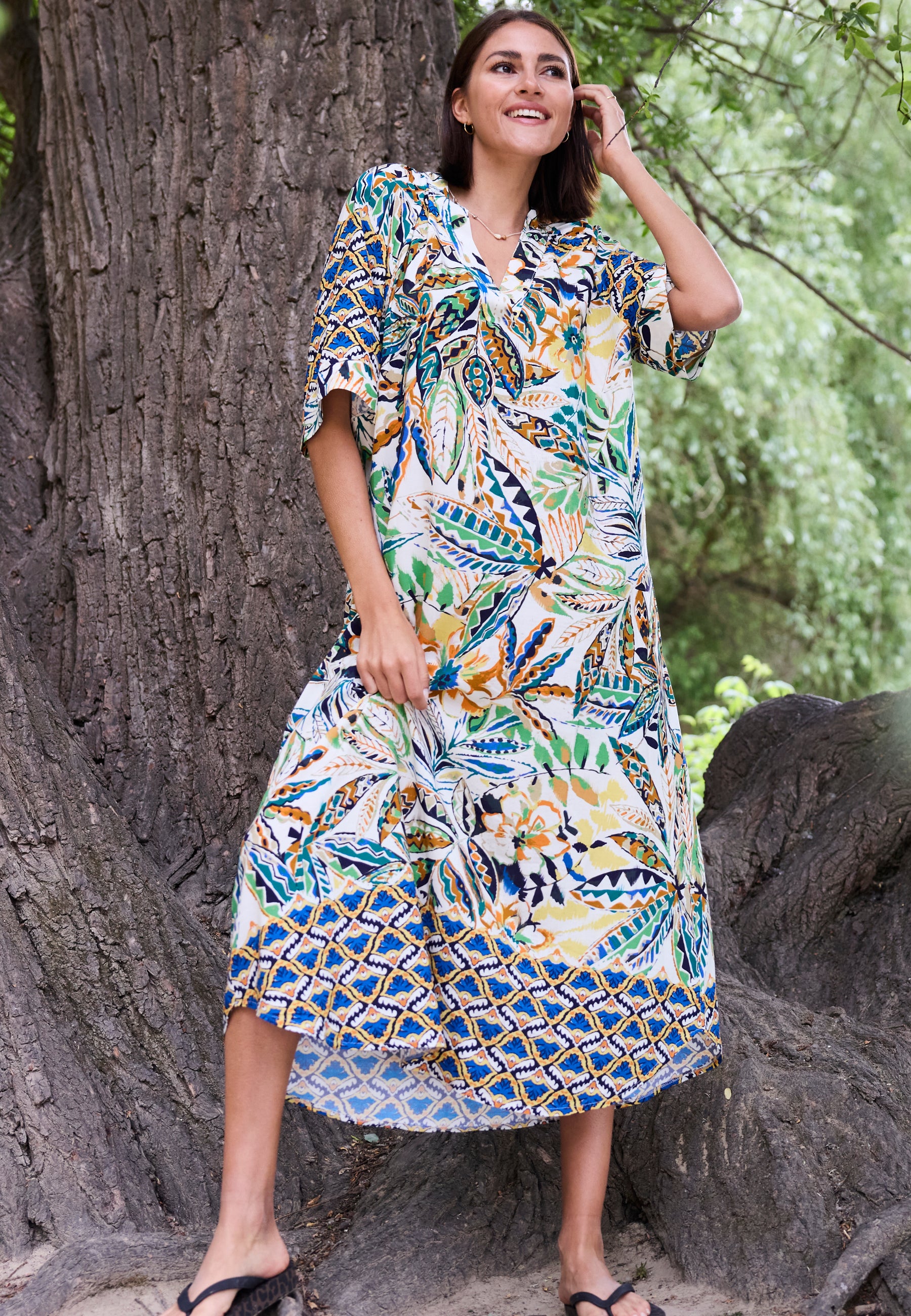 DRESS SUNNY MOMENTS