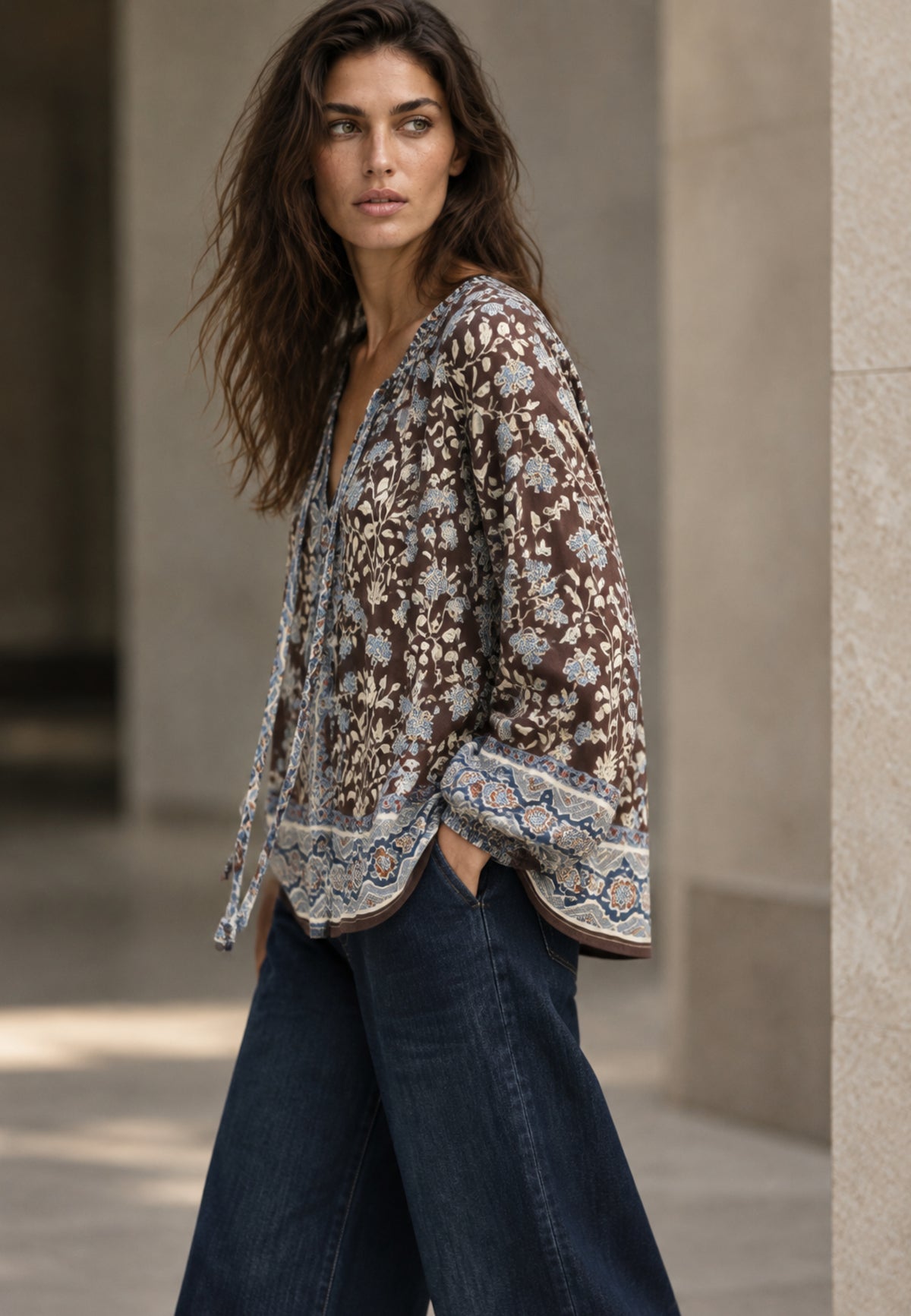 Bluse MOCHA BLOOM aus Viskose Satin