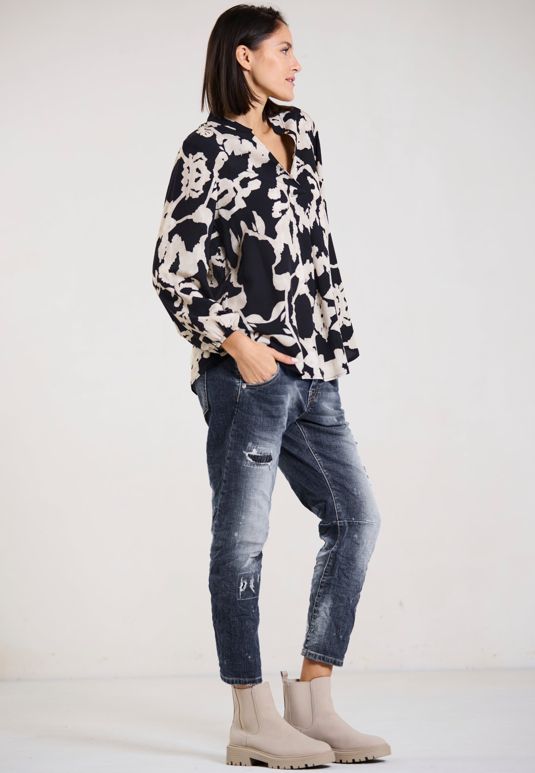 BLUSE MODERN FLOWER