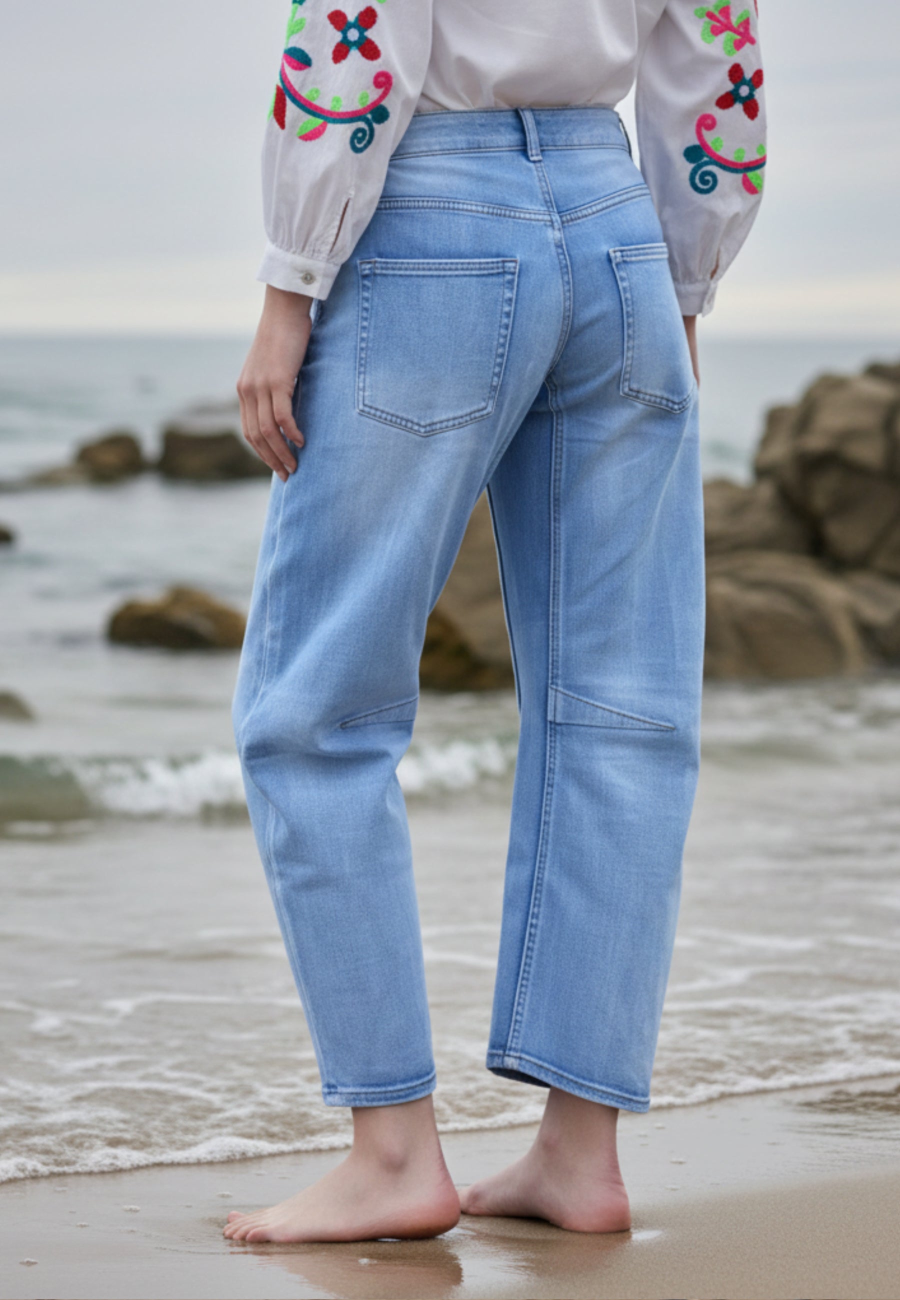 CALM SHAPE JEANS