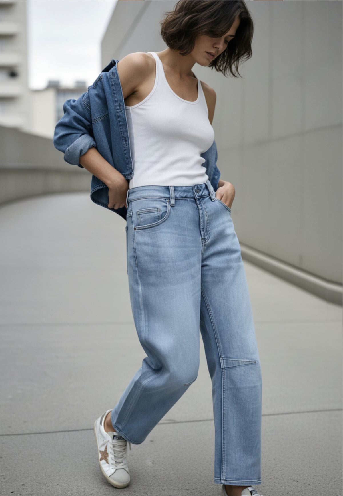 CALM SHAPE JEANS