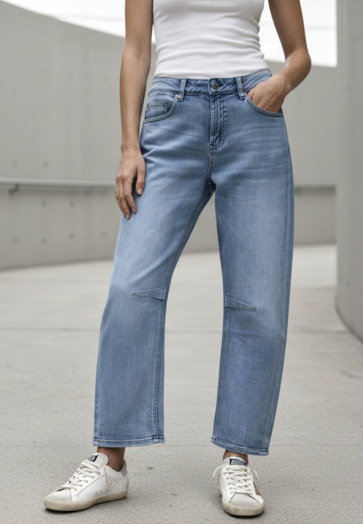 CALM SHAPE JEANS