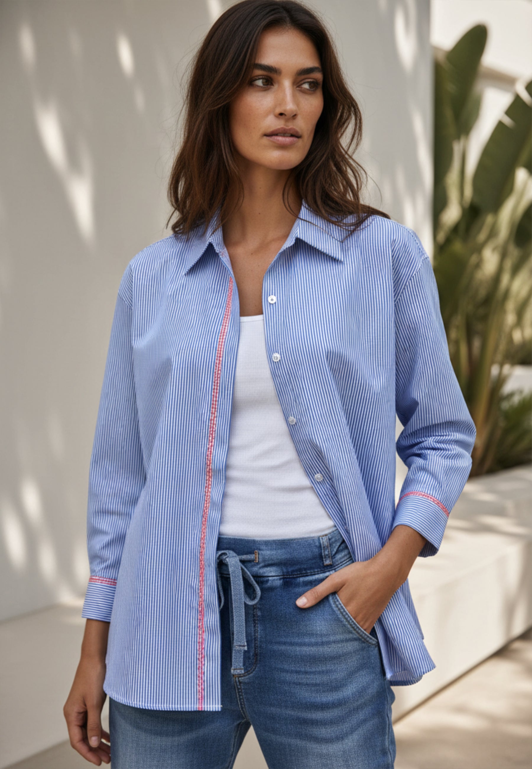 Streifenbluse BLUE EDGE aus reiner Baumwolle mit Stickerei