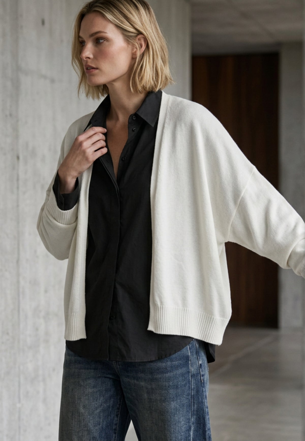 Strickjacke MODERN LAYER aus Viskose-Mix