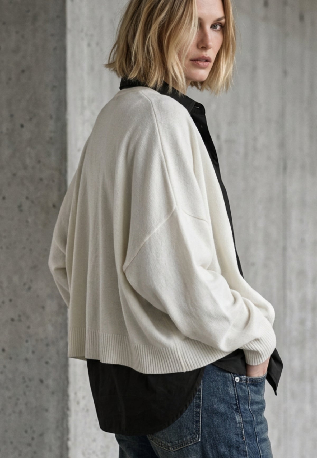 Strickjacke MODERN LAYER aus Viskose-Mix
