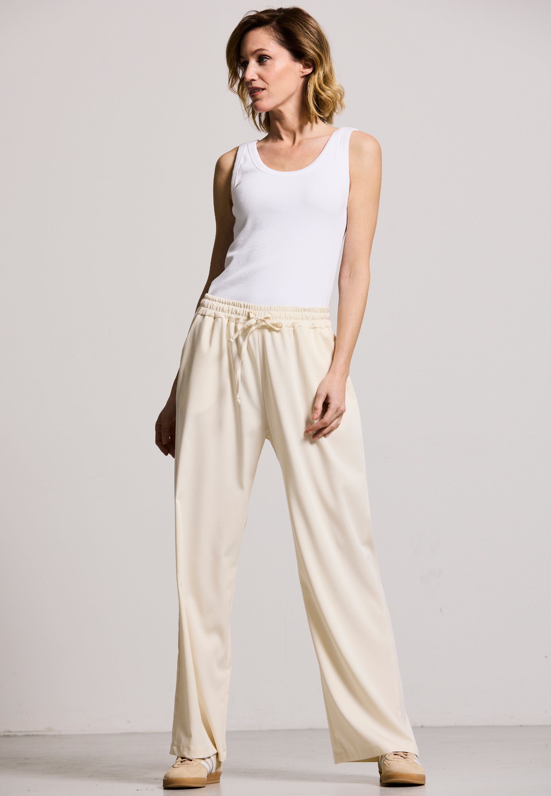 WIDE-LEG LOUNGE PANTS