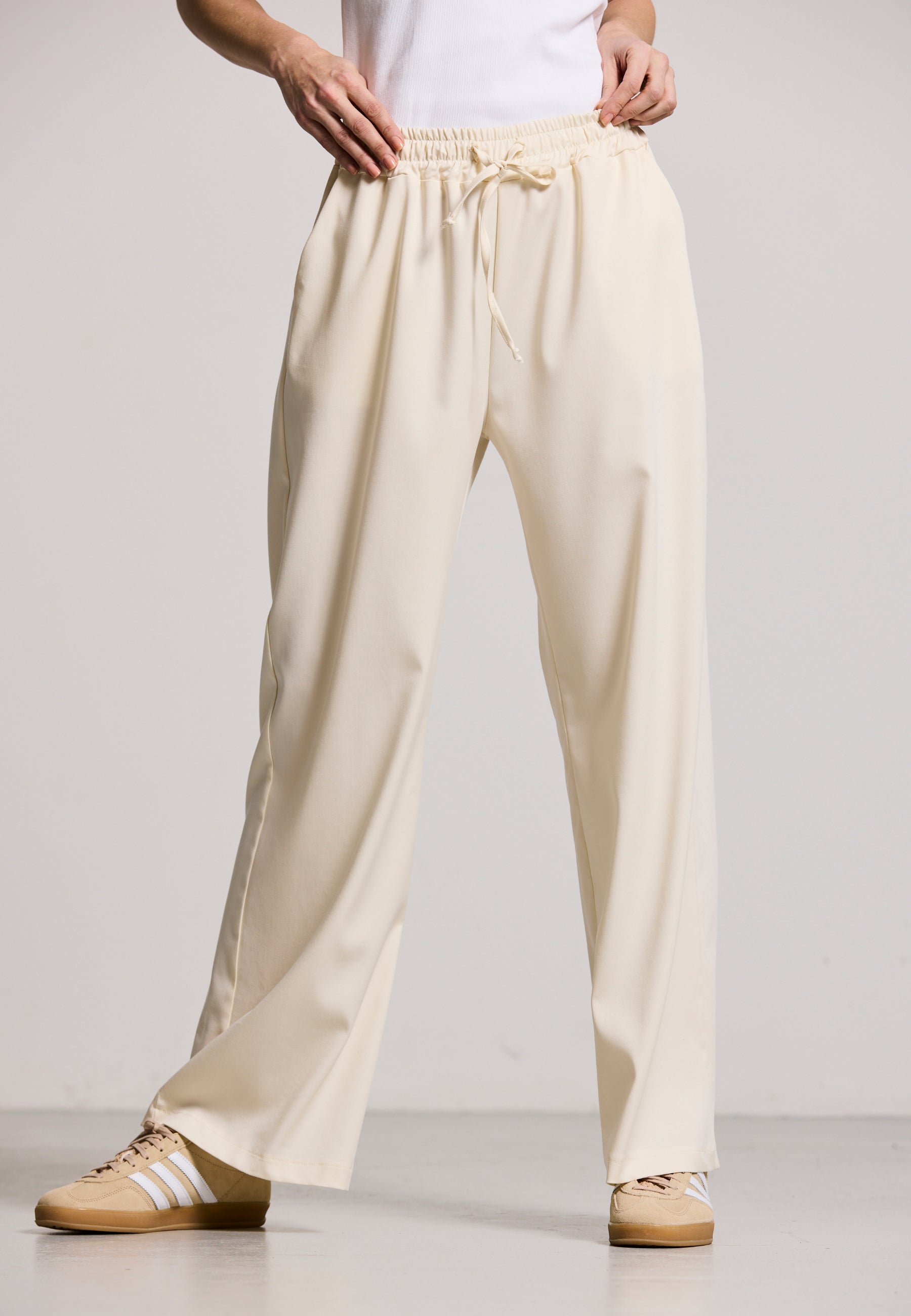 WIDE-LEG LOUNGE PANTS