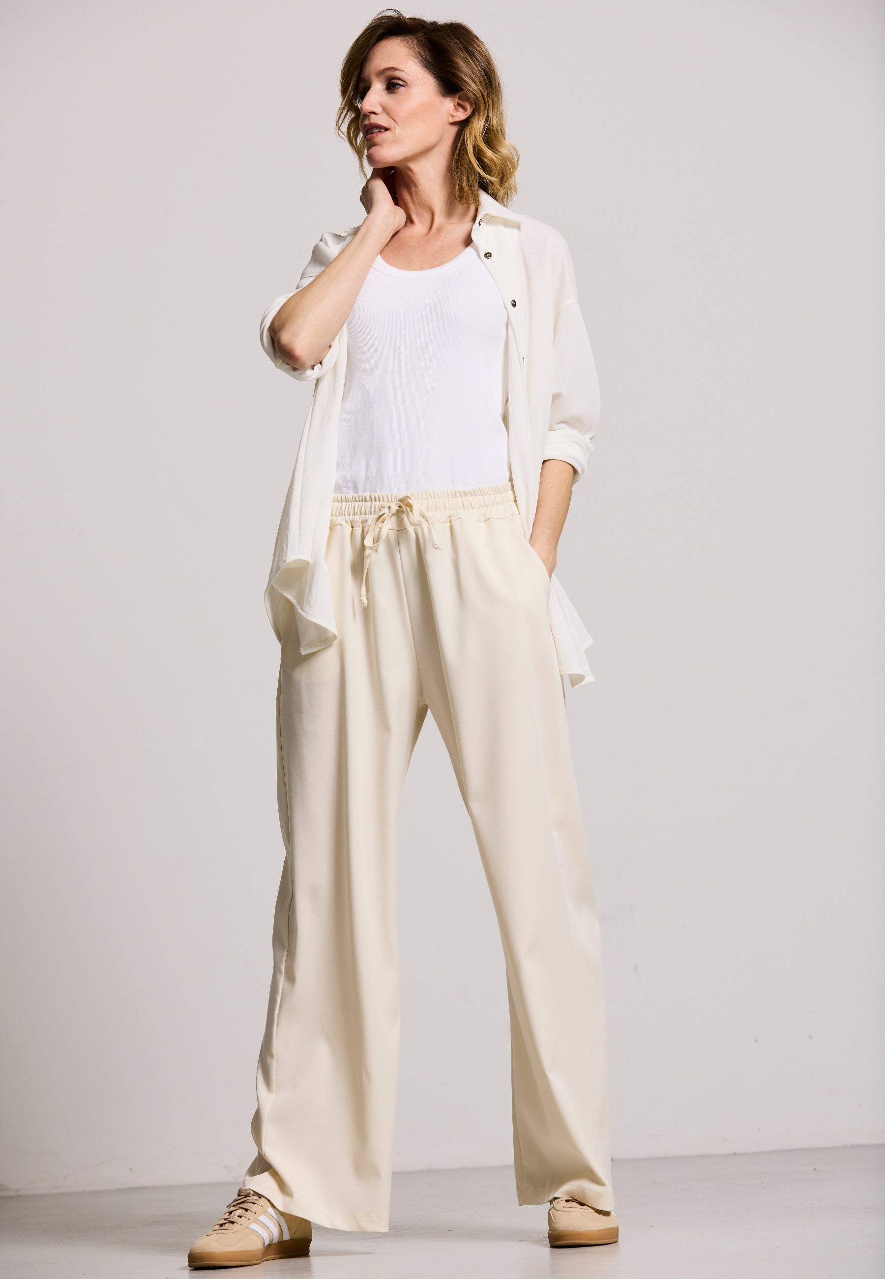 WIDE-LEG LOUNGE PANTS