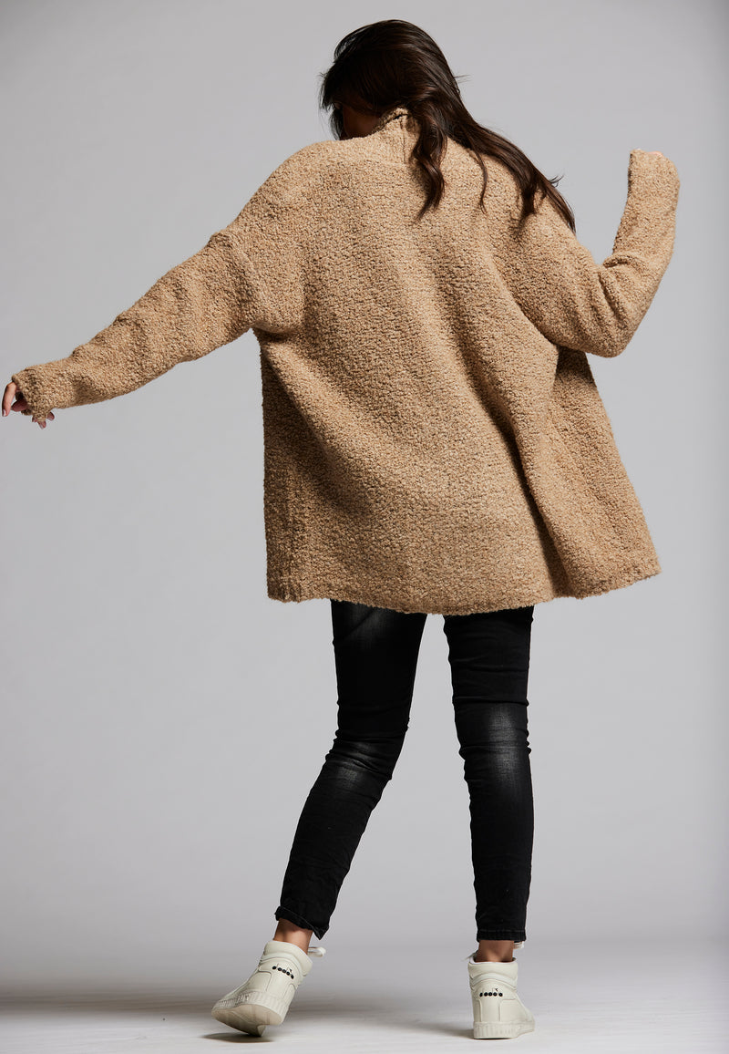 BOUCLÈ CARDIGAN CURLY