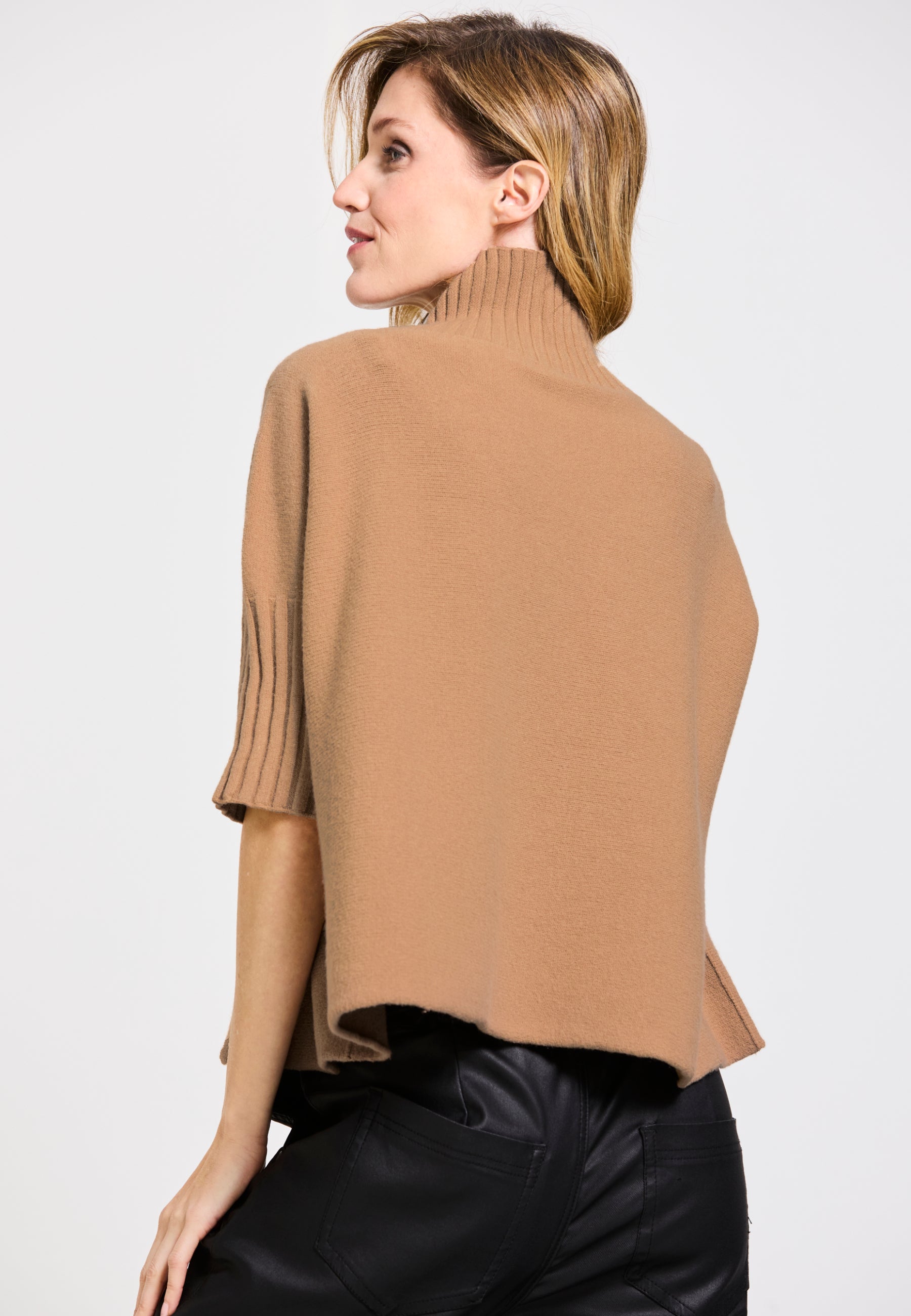 STRICKPULLOVER TIMELESS